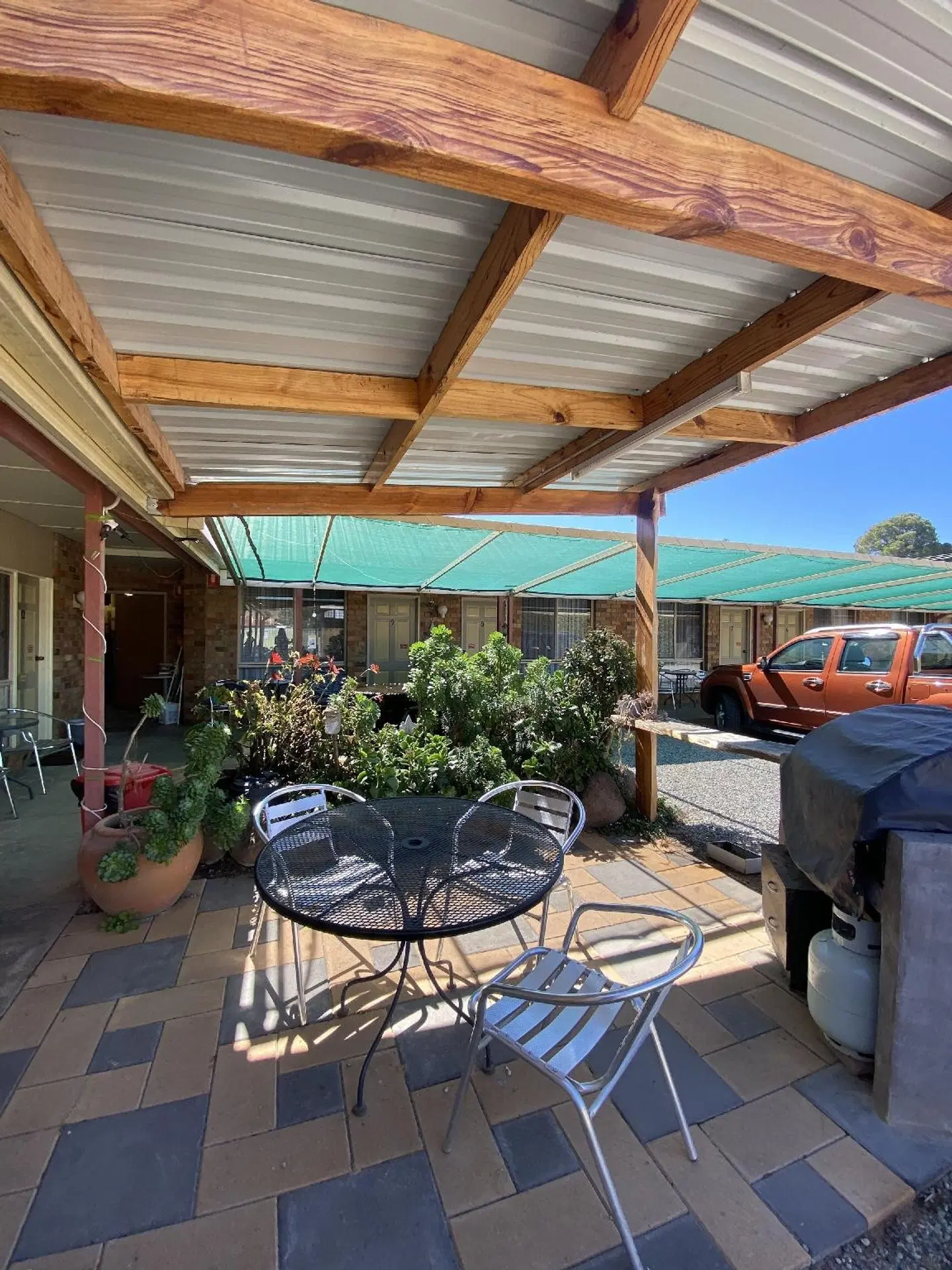 Acacia Rose Motor Inn Terrasse