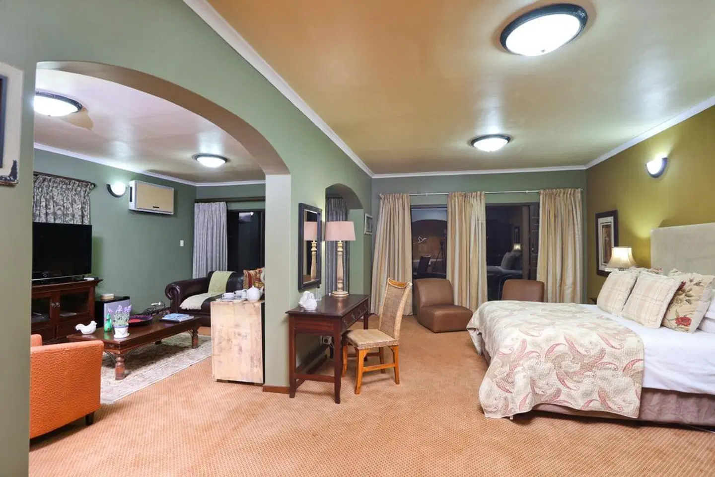 Shangri-La Manor - Adults Only ROOM_EXAMPLE