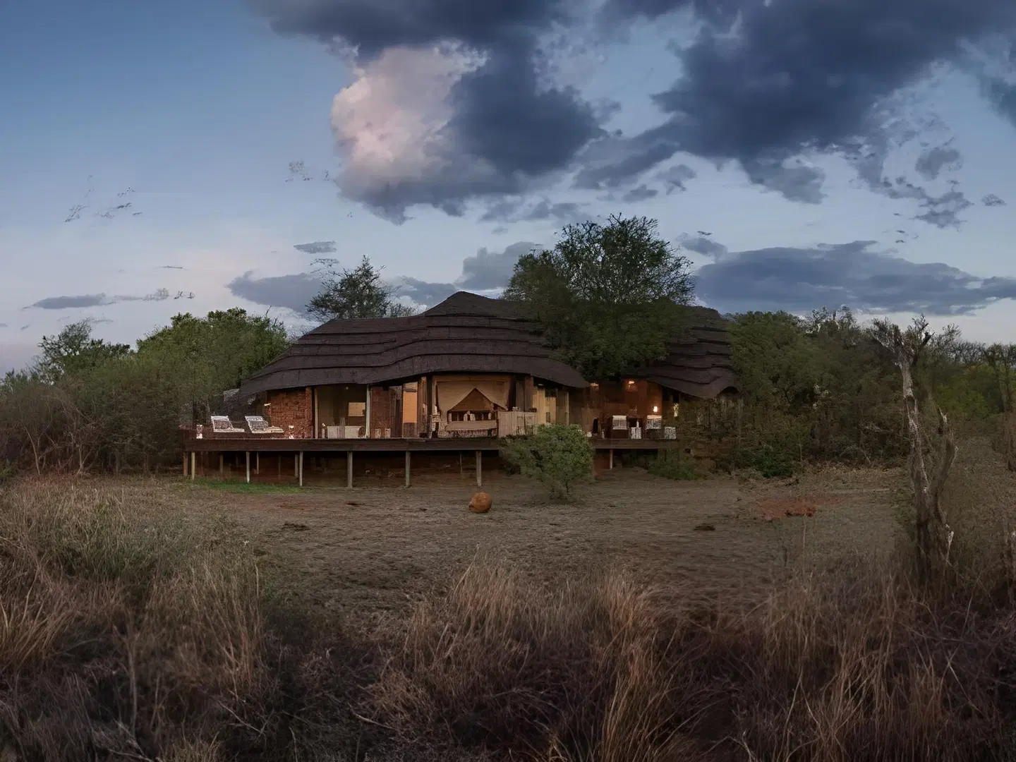 Madikwe Hills Private Game Lodge EXTERIOR