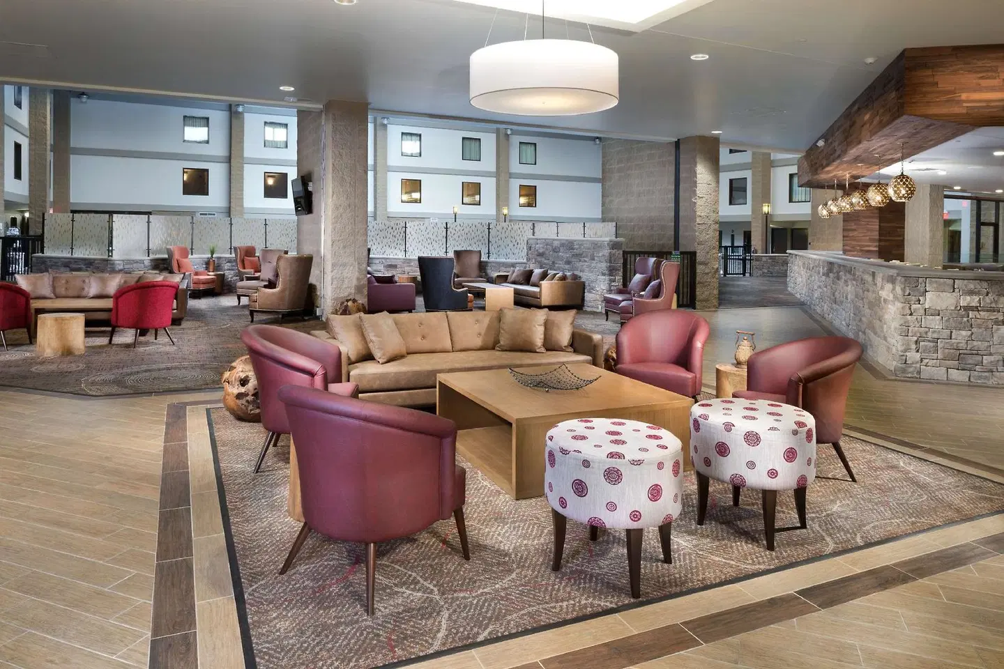 DoubleTree by Hilton Hotel Lawrence LOUNGE_LOBBY