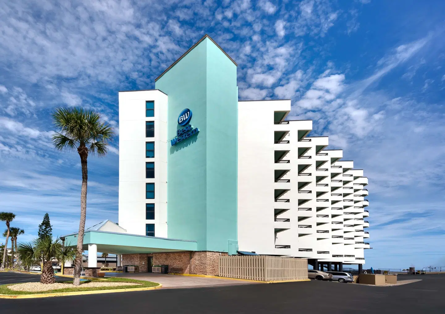 BEST WESTERN New Smyrna Beach Hotel & Suites EXTERIOR