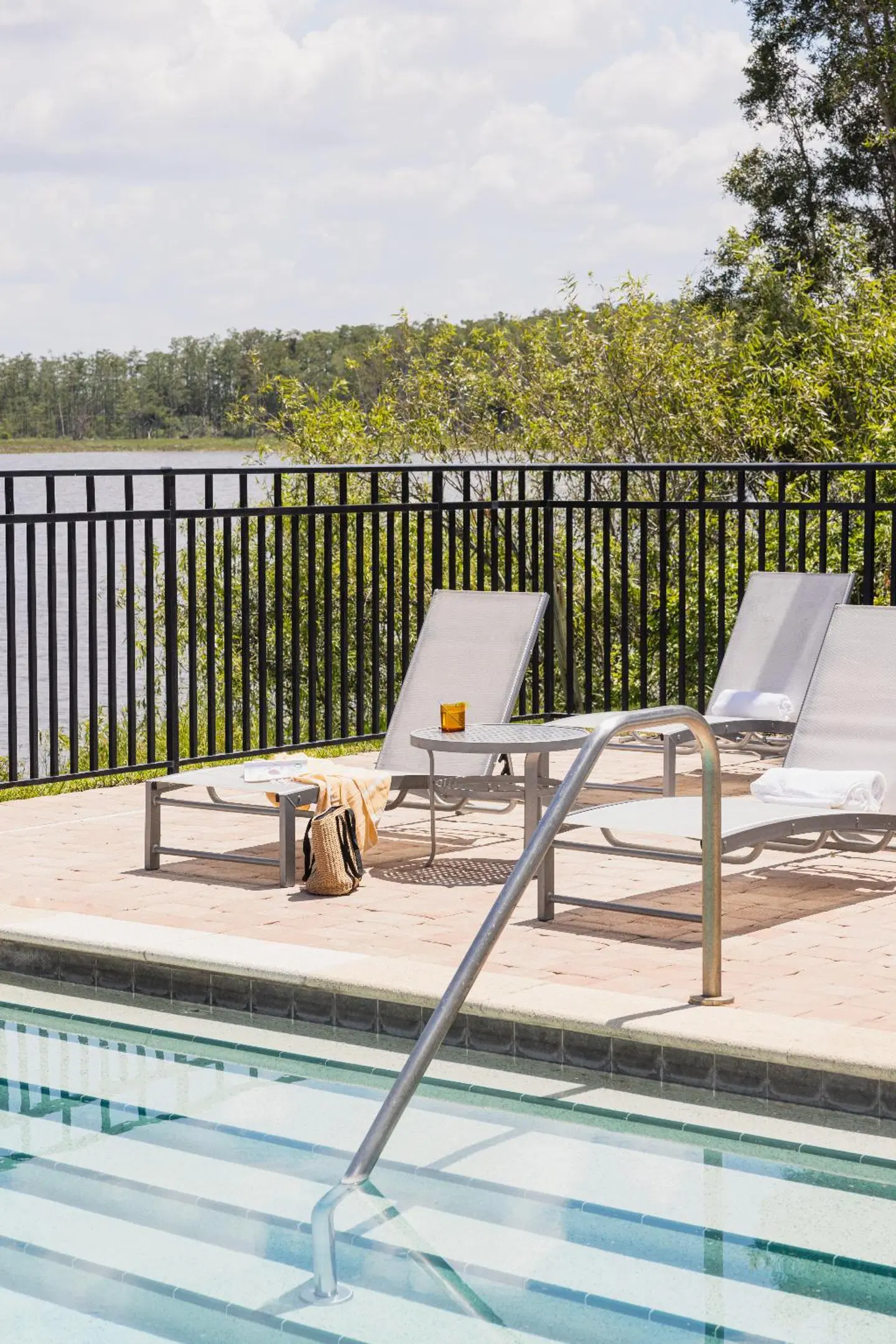 Crowne Plaza Ft. Myers Gulf Coast by IHG Terrasse