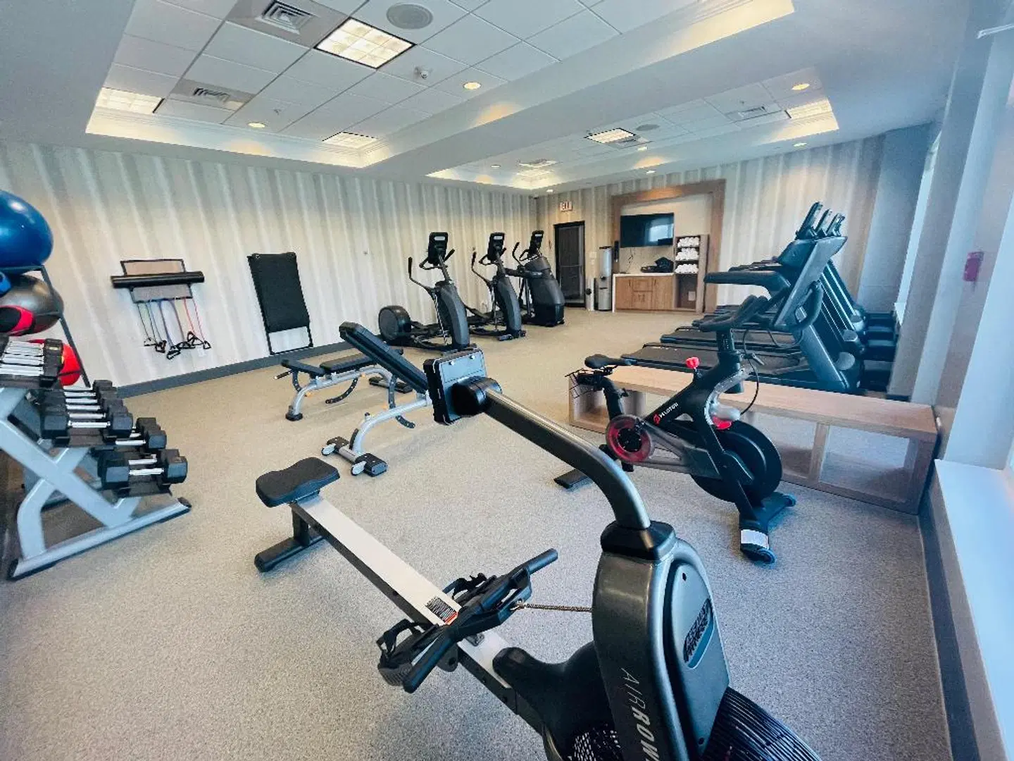 Crowne Plaza Ft. Myers Gulf Coast by IHG SPORTS_AND_LEISURE