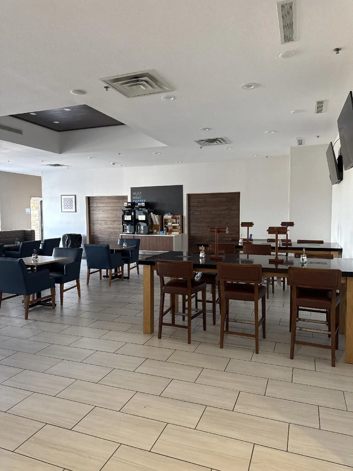 Holiday Inn & Suites Trinidad by IHG Restaurant