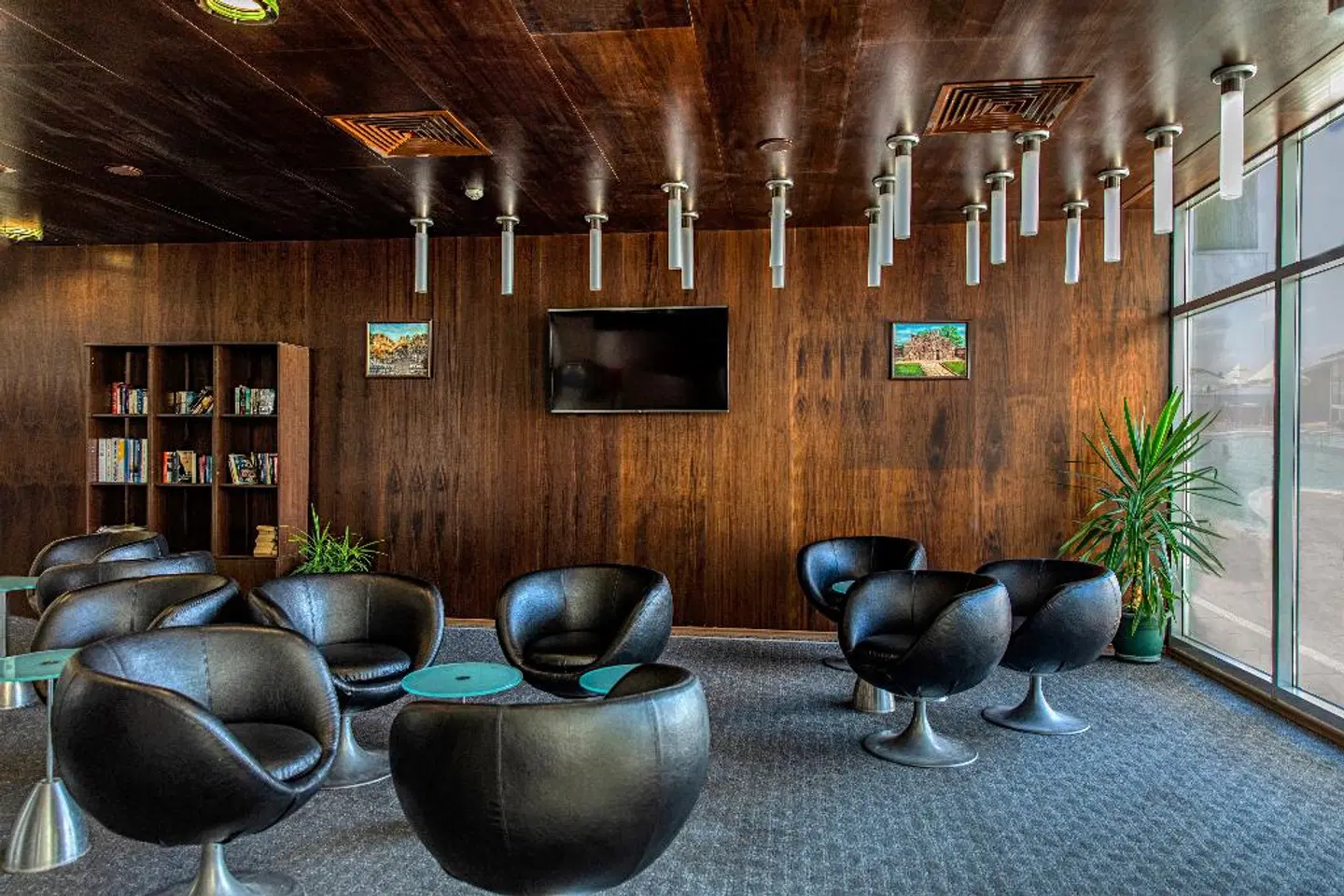 MPM Hotel Arsena Bar