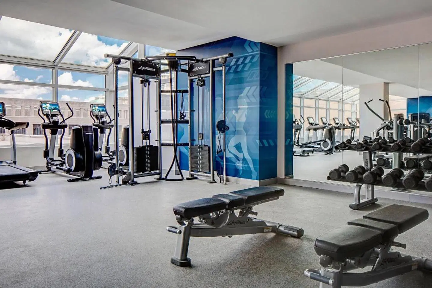 Indianapolis Marriott Downtown SPORTS_AND_LEISURE