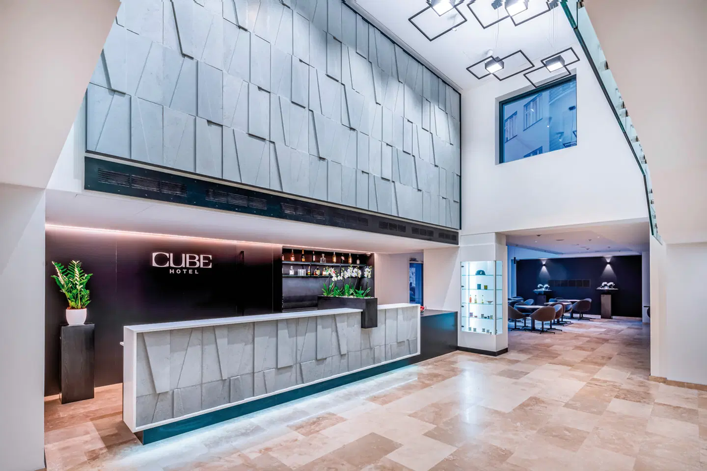 CUBE Hotel LOUNGE_LOBBY