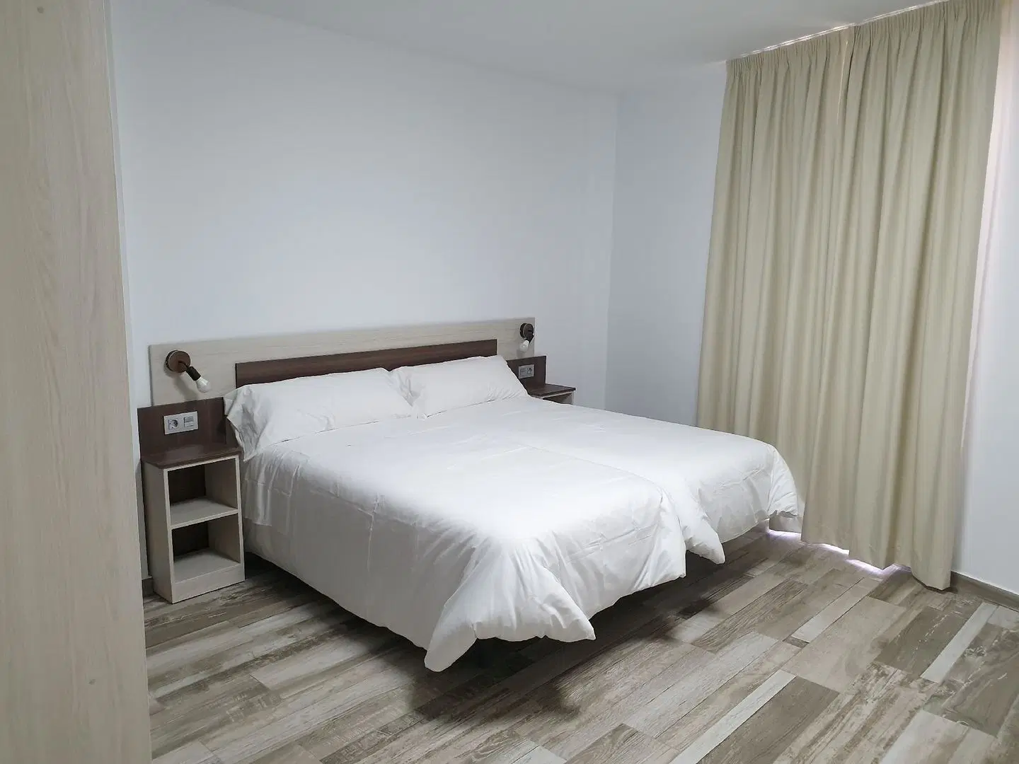 Mesón-Hostal La Cabaña ROOM_EXAMPLE
