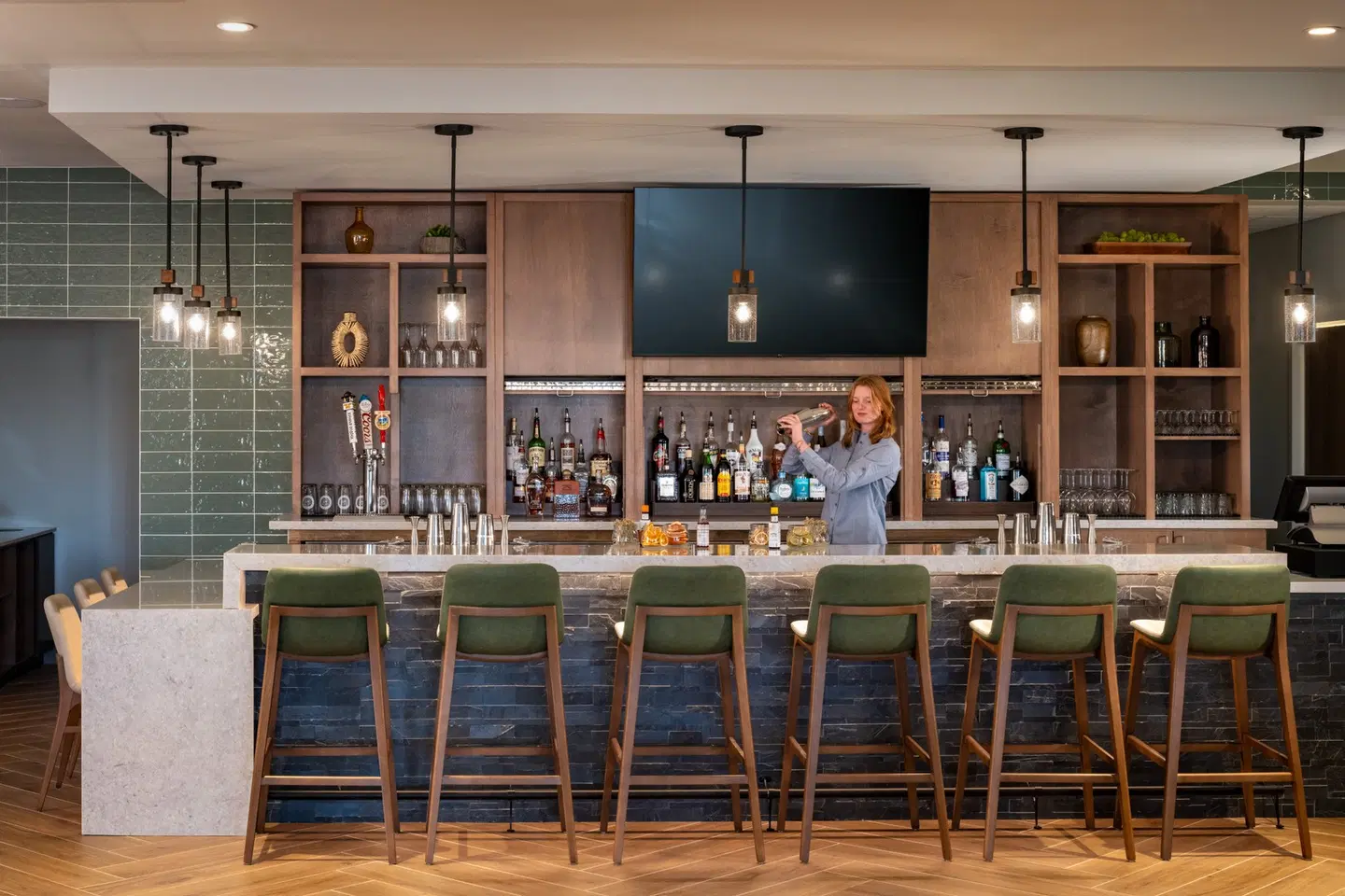 EVEN Hotel Bozeman Yellowstone Intl Arpt by IHG Bar