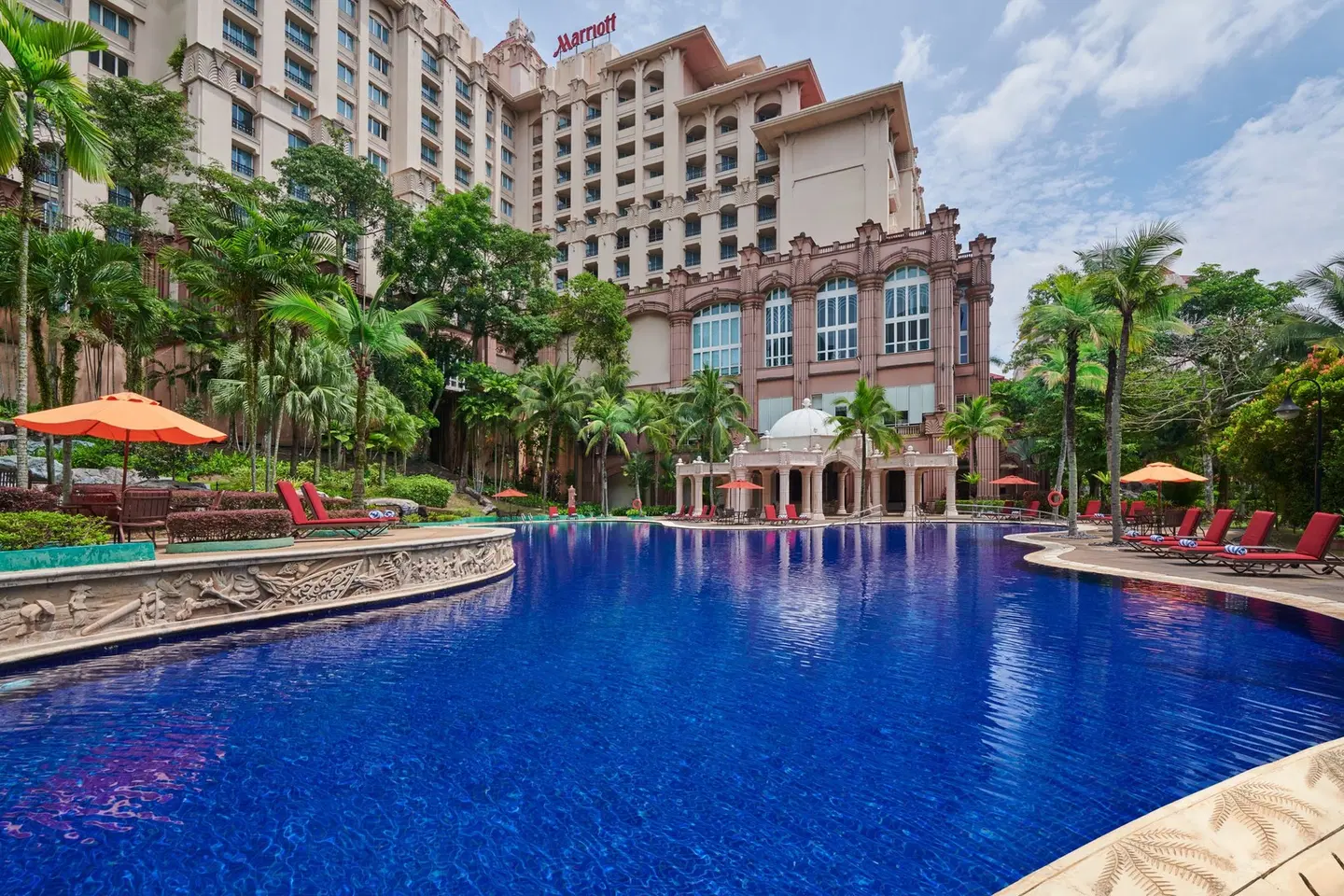Marriott Putrajaya OUTDOOR_POOL