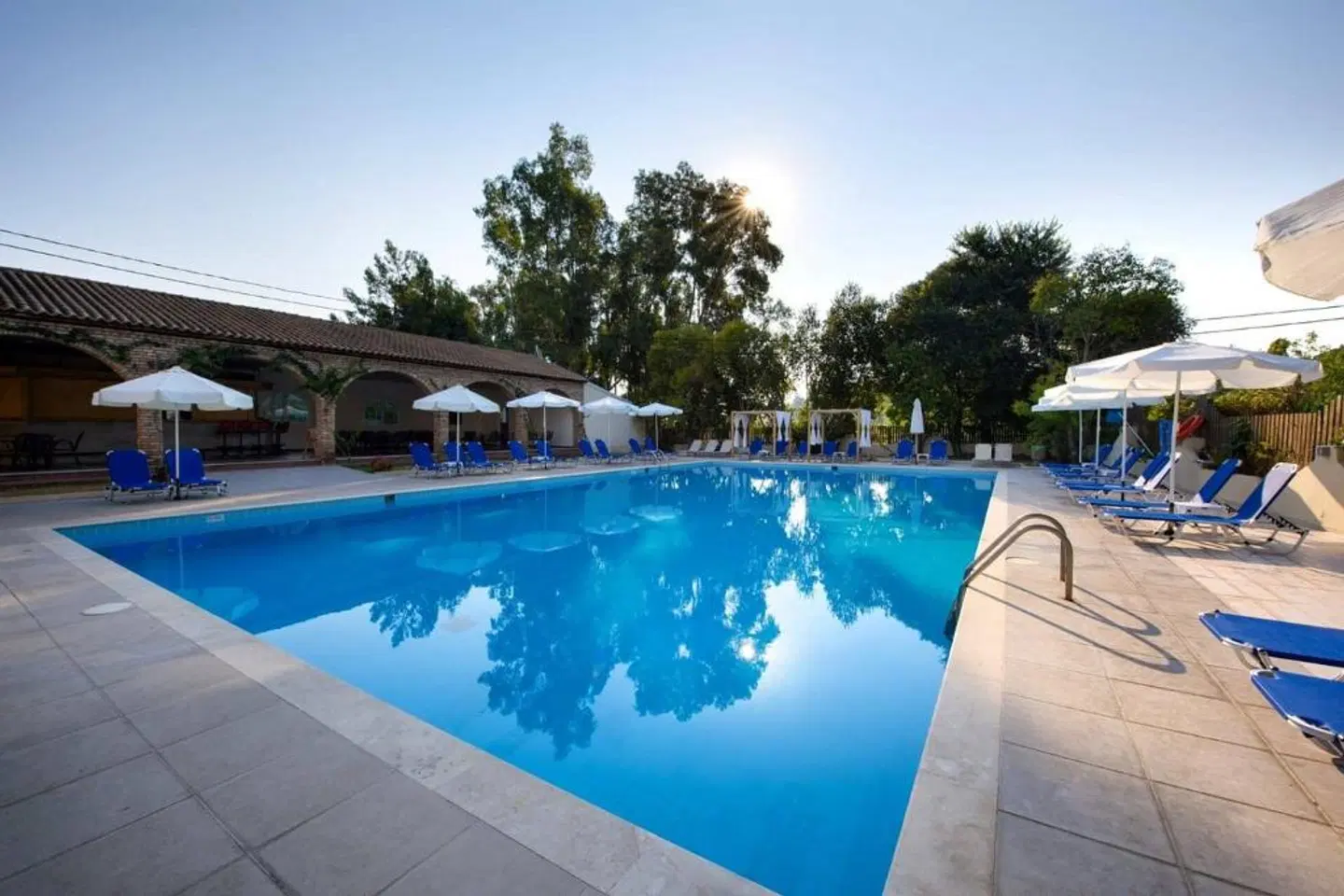 Amalia Hotel OUTDOOR_POOL