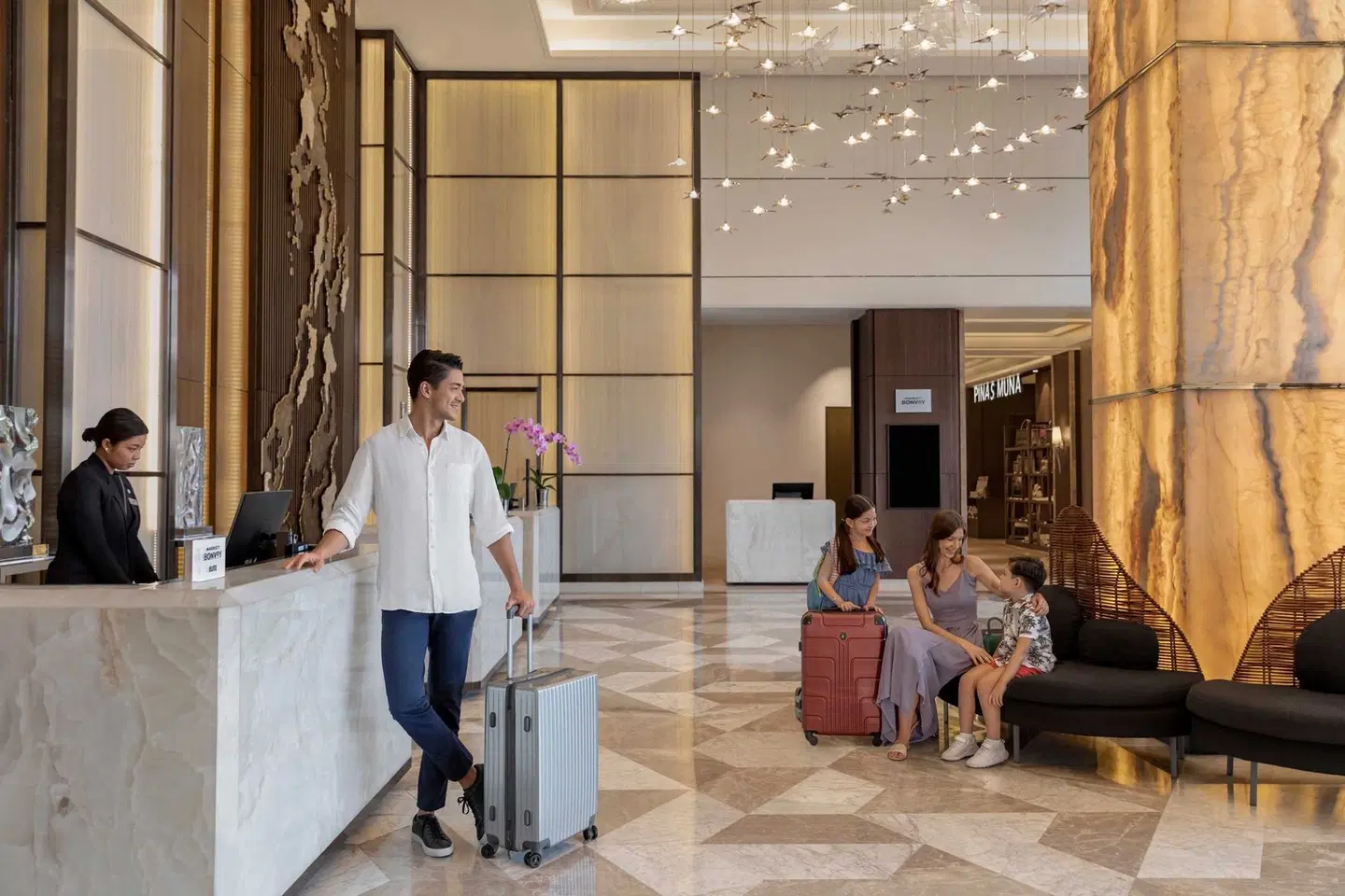 Sheraton Manila Hotel LOUNGE_LOBBY