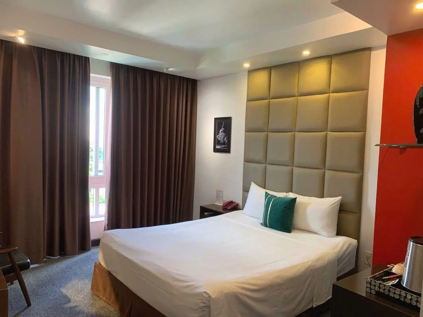 Dinh Hotel ROOM_EXAMPLE