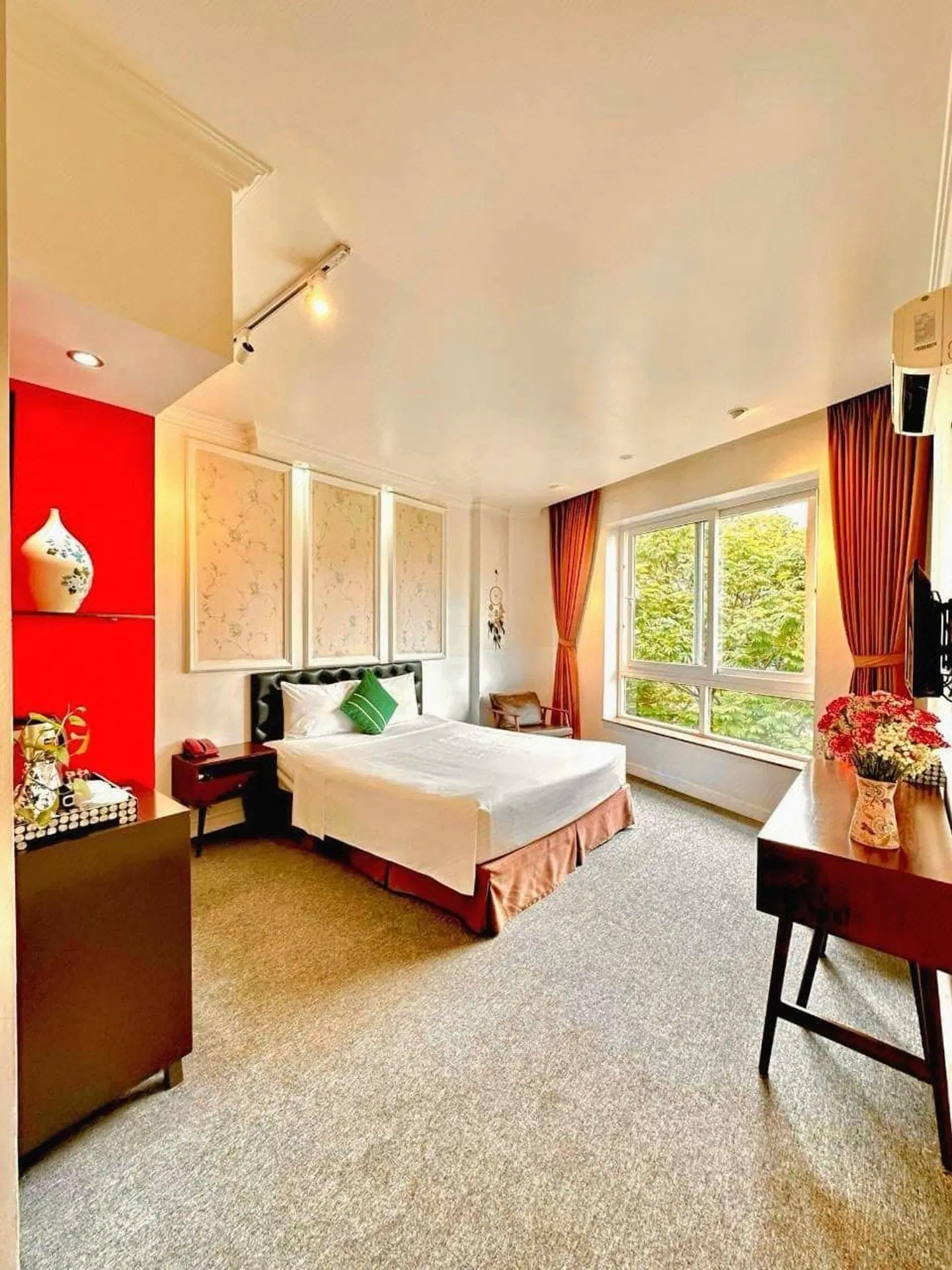 Dinh Hotel ROOM_EXAMPLE