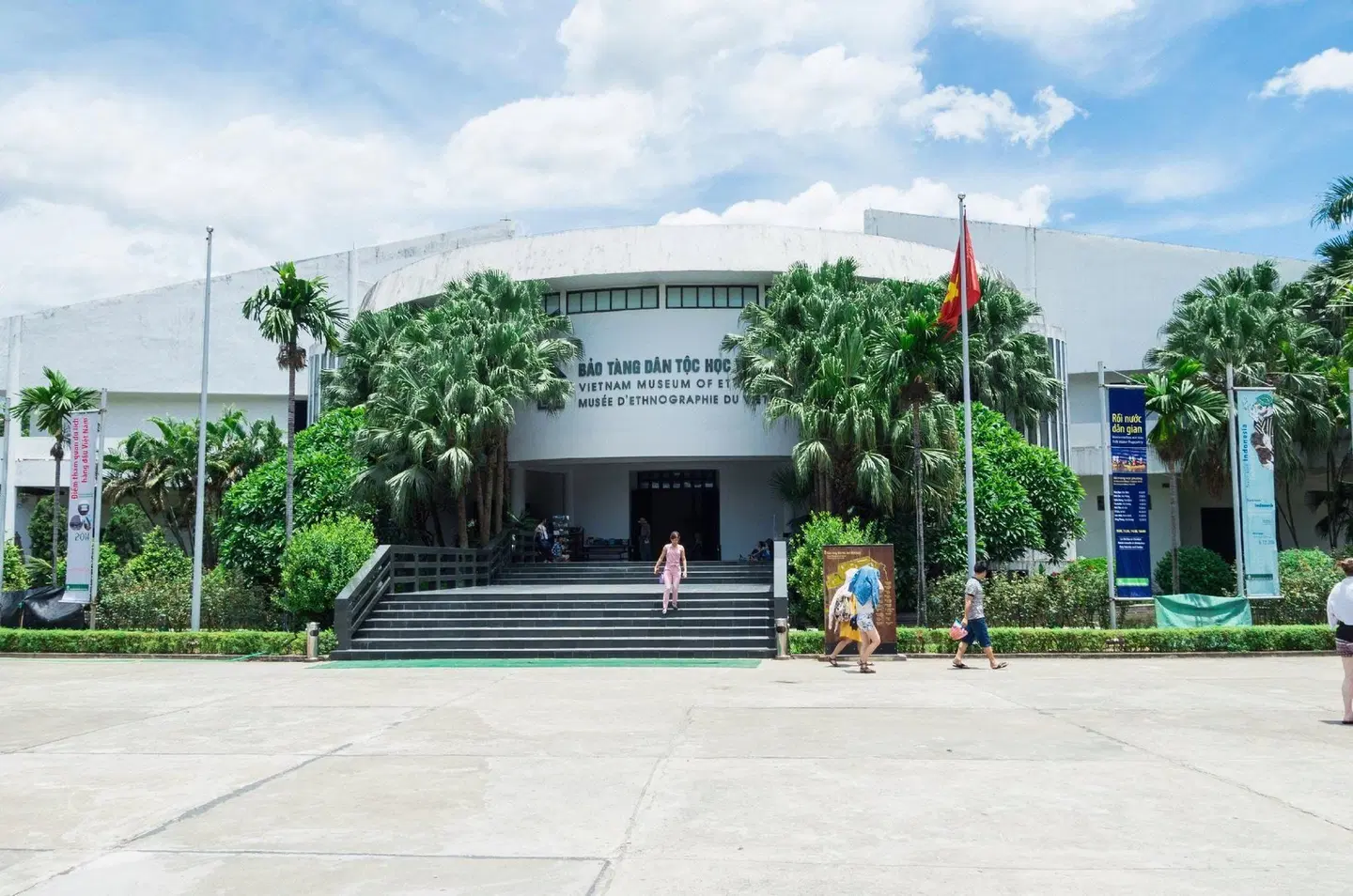 Dinh Hotel EXTERIOR