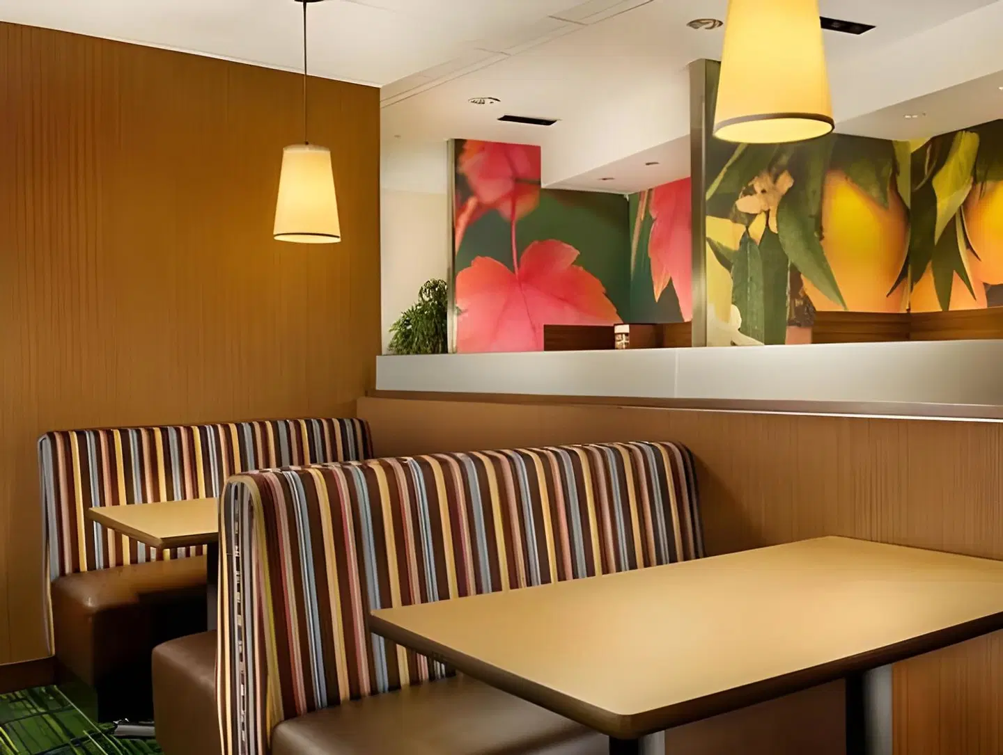 Fairfield by Marriott Inn & Suites Baltimore BWI Airport Bar