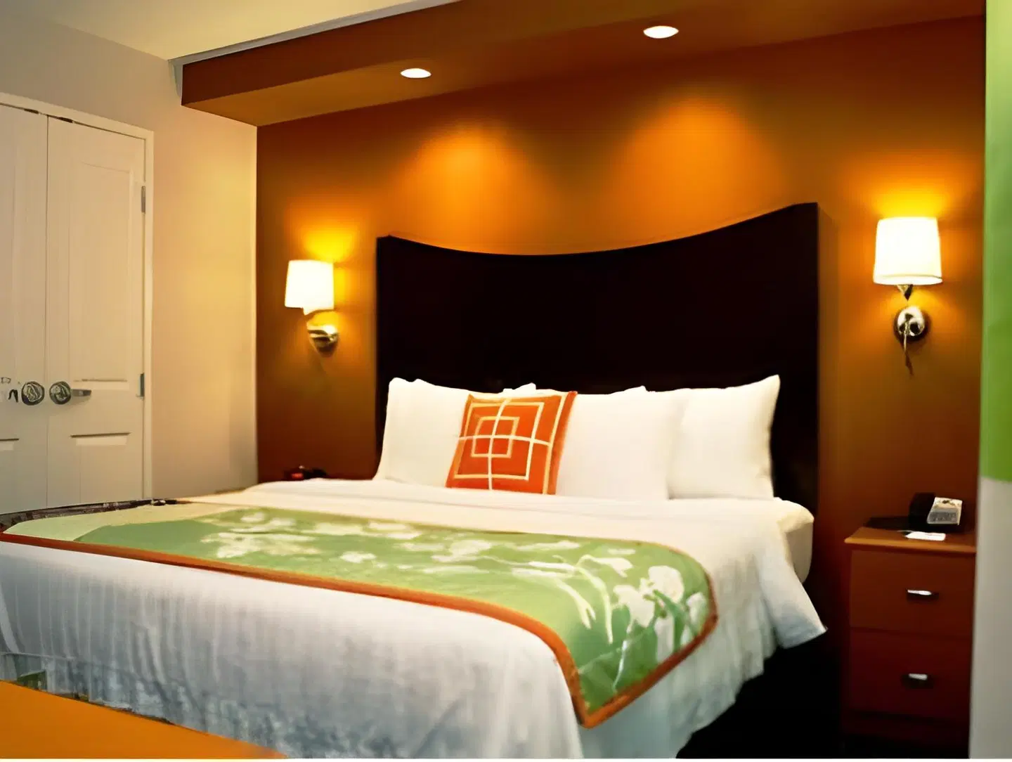 Fairfield by Marriott Inn & Suites Jonesboro ROOM_EXAMPLE