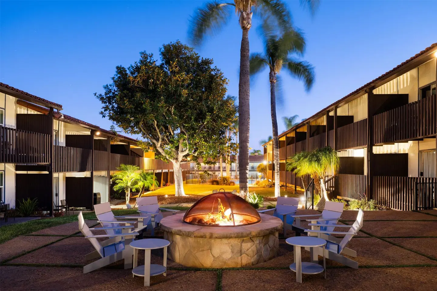 FOUND Hotels, Santa Barbara, Series by Marriott Terrasse