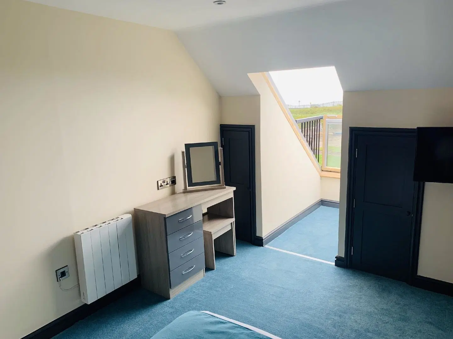 Barmouth Beach Club ROOM_EXAMPLE