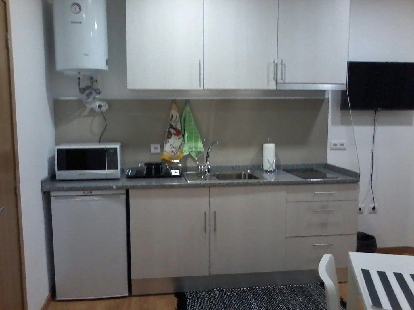 Aveiro White House ROOM_EXAMPLE