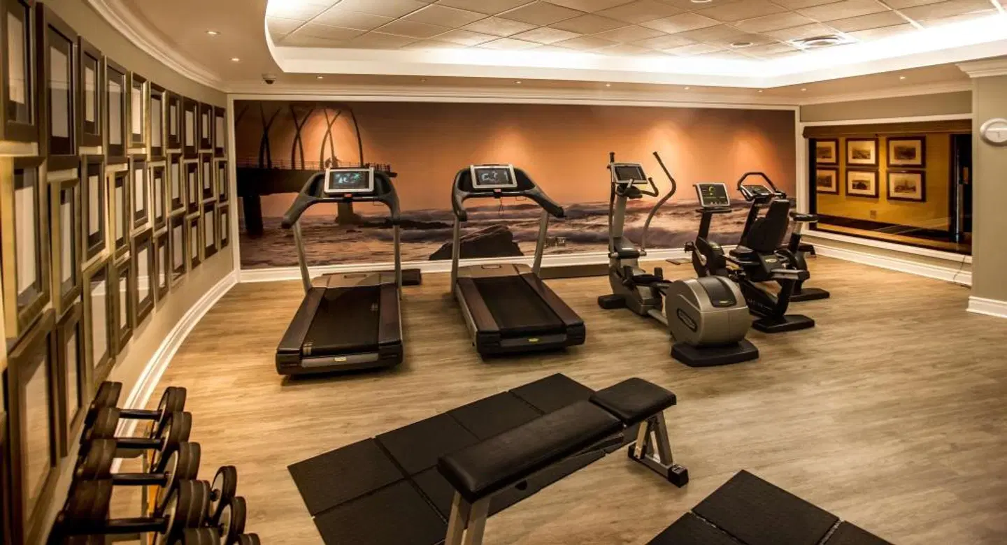 Beverly Hills Hotel SPORTS_AND_LEISURE