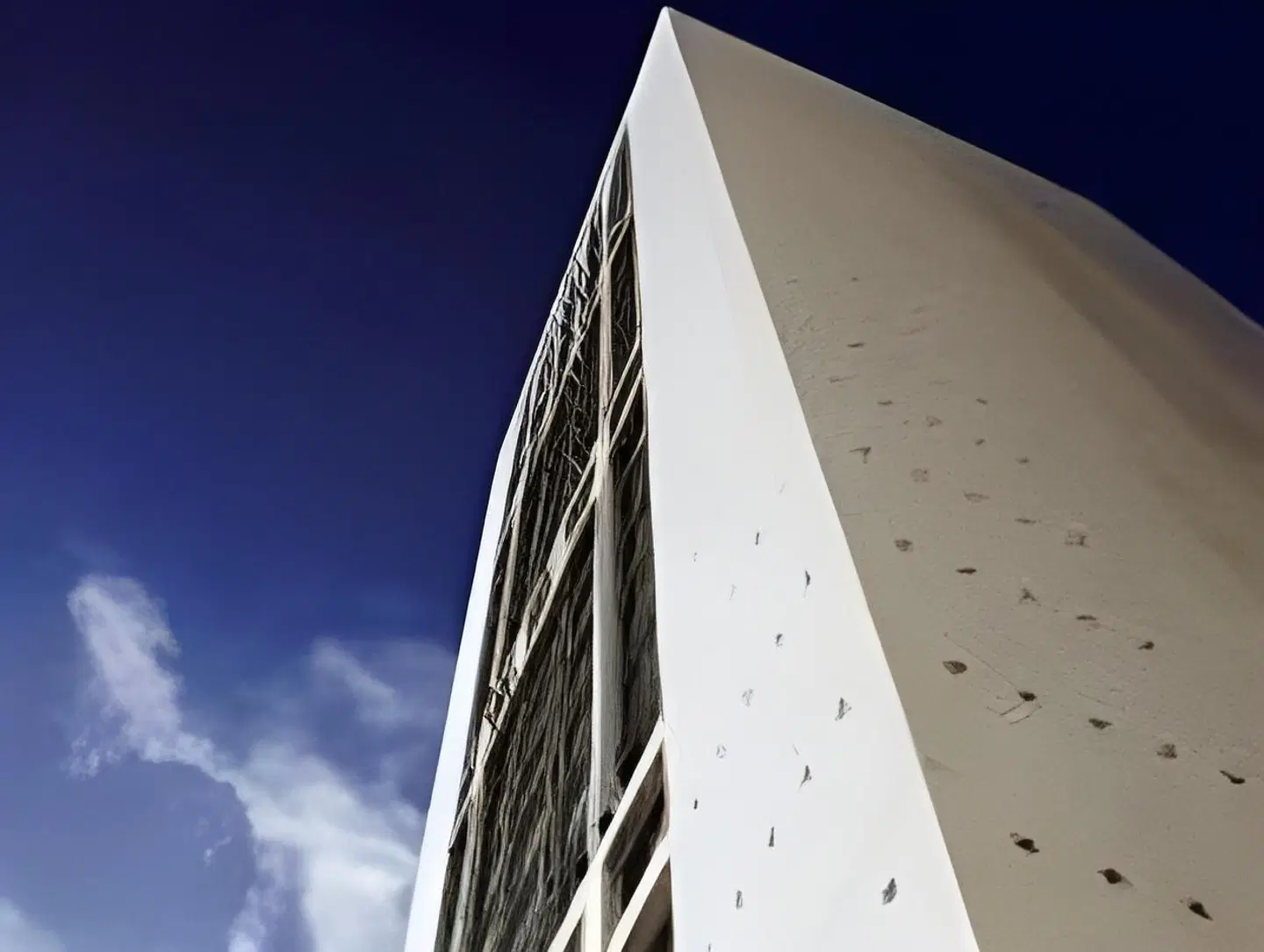 Kenzi Tower EXTERIOR