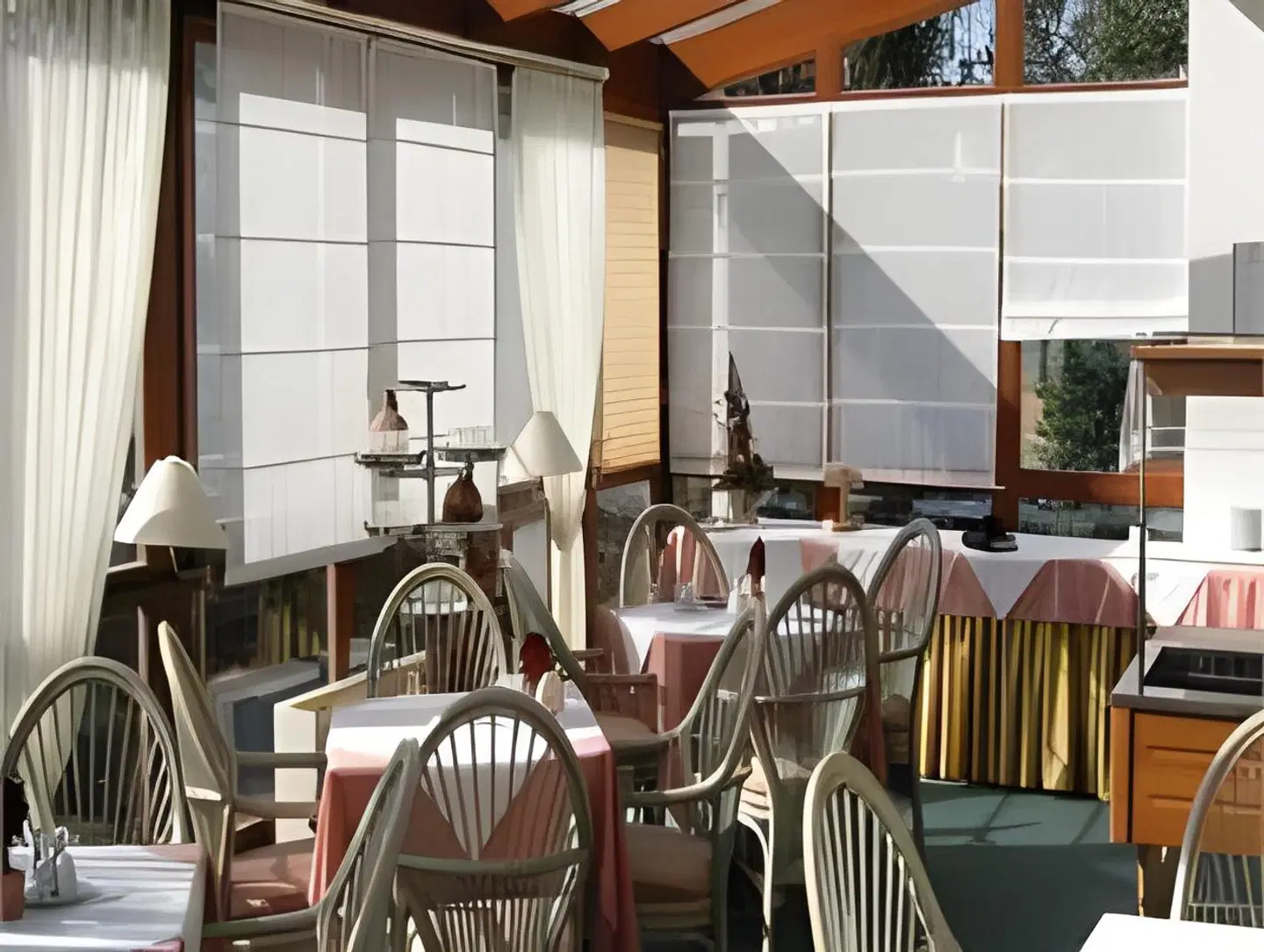 Simon Restaurant