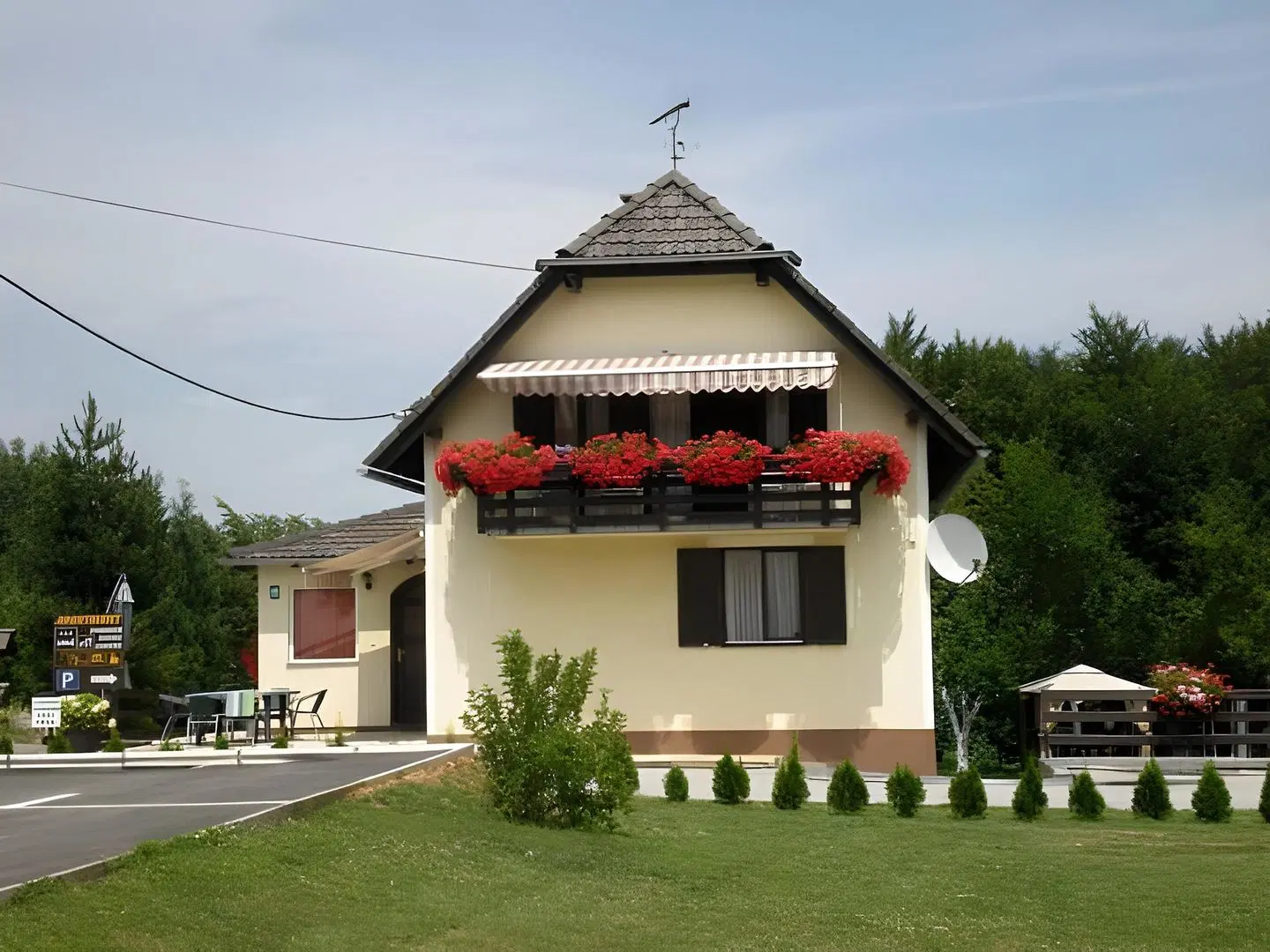 Guest House Ljubica EXTERIOR