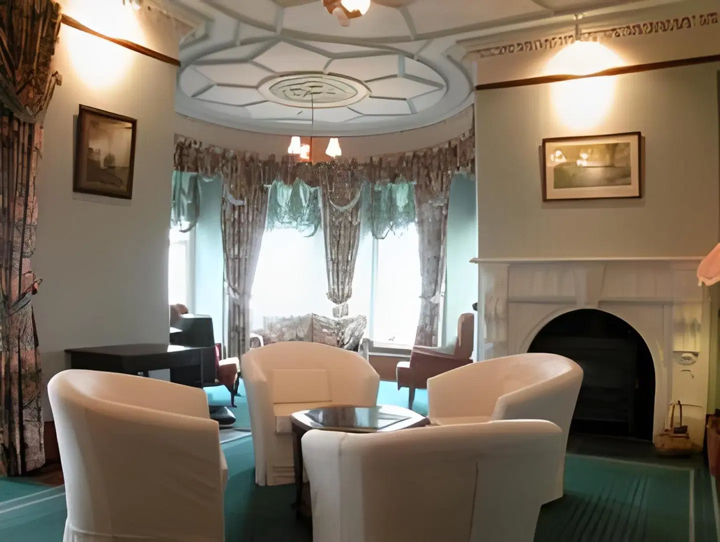 Tyr Graig Castle LOUNGE_LOBBY