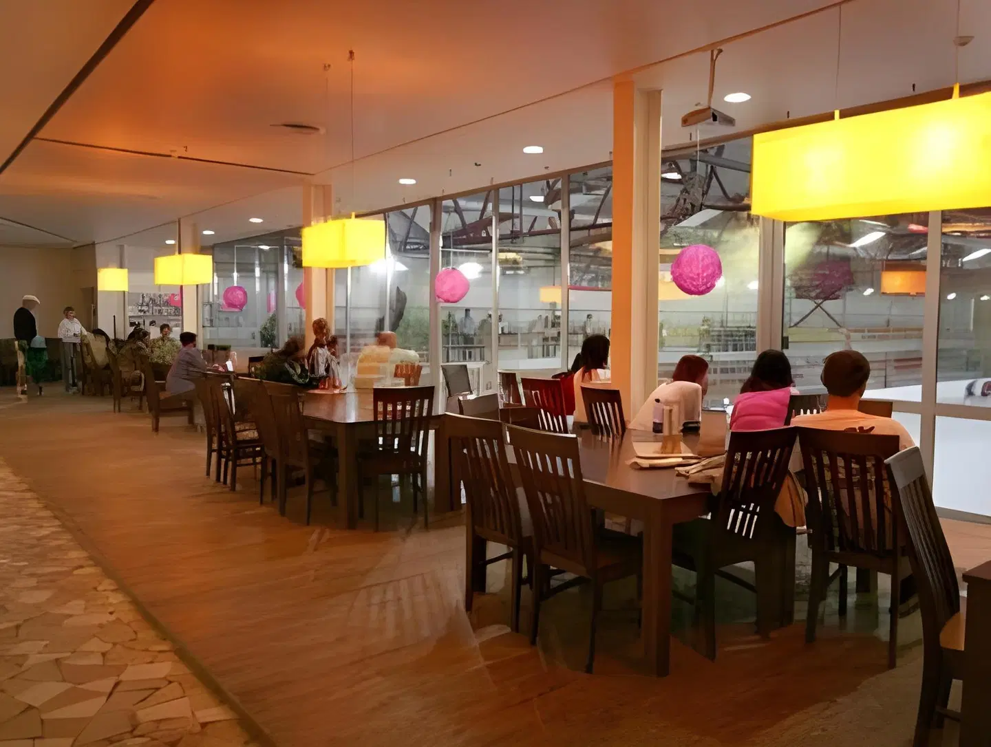 Tukuma Ledus Halle Restaurant