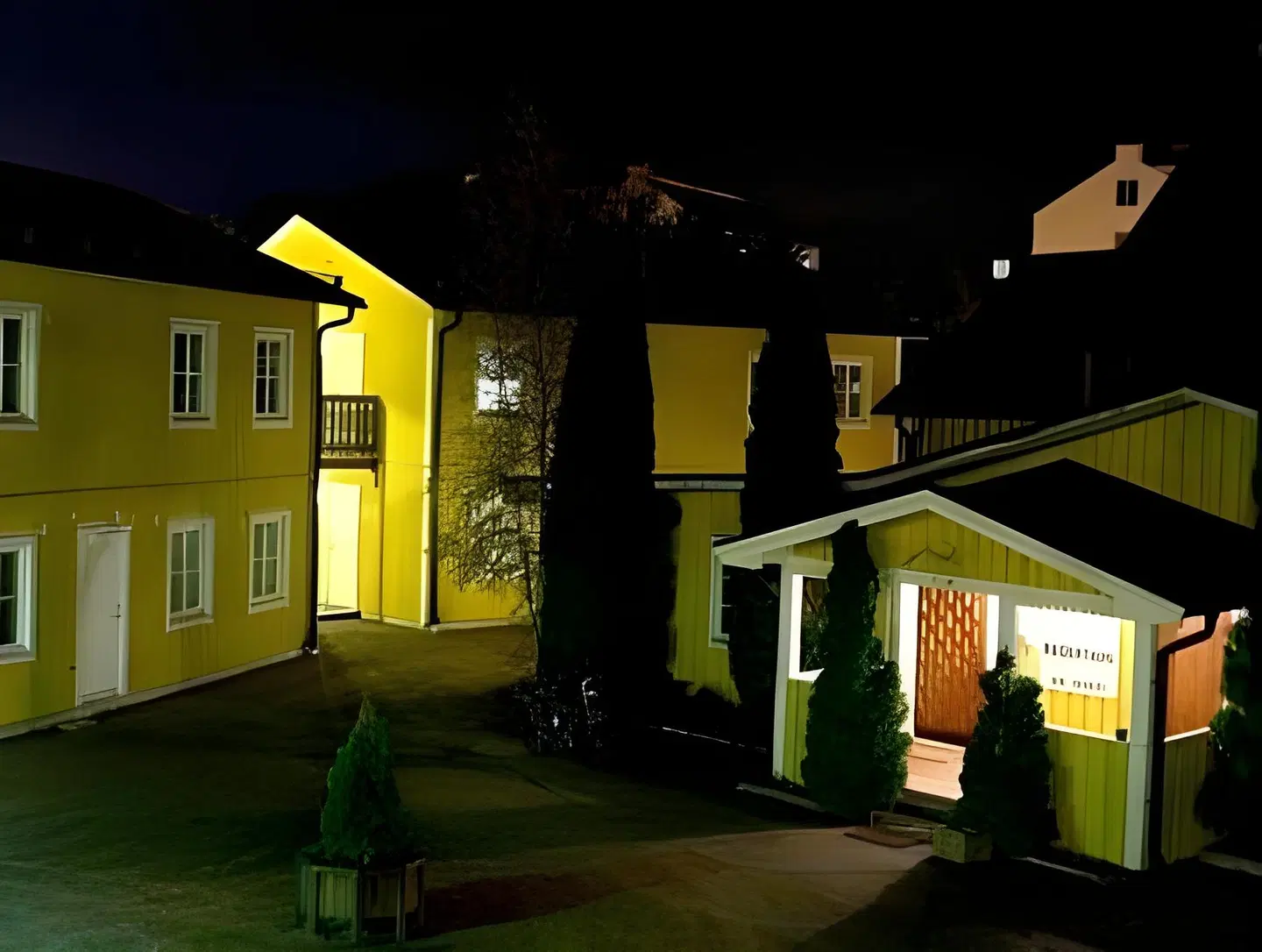 Uppsala Lägenhetshotell EXTERIOR