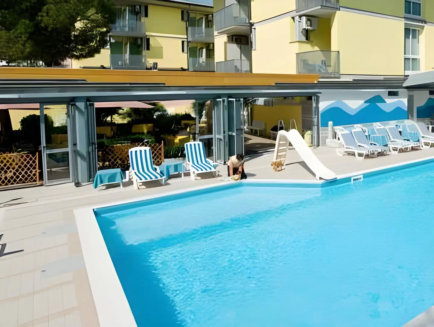 Hotel Ai Pini OUTDOOR_POOL