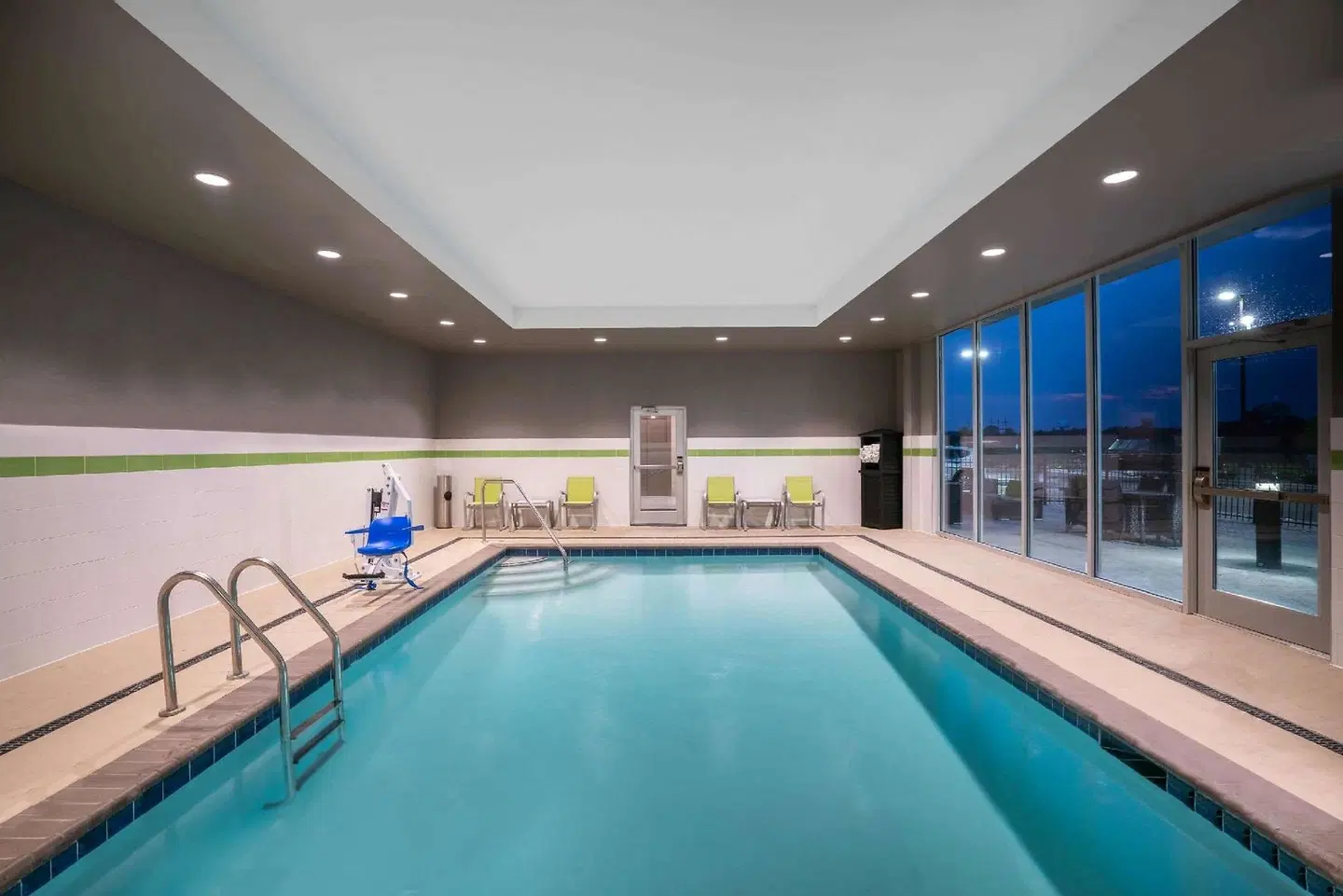 La Quinta Inn & Suites by Wyndham West Memphis Hallenbad