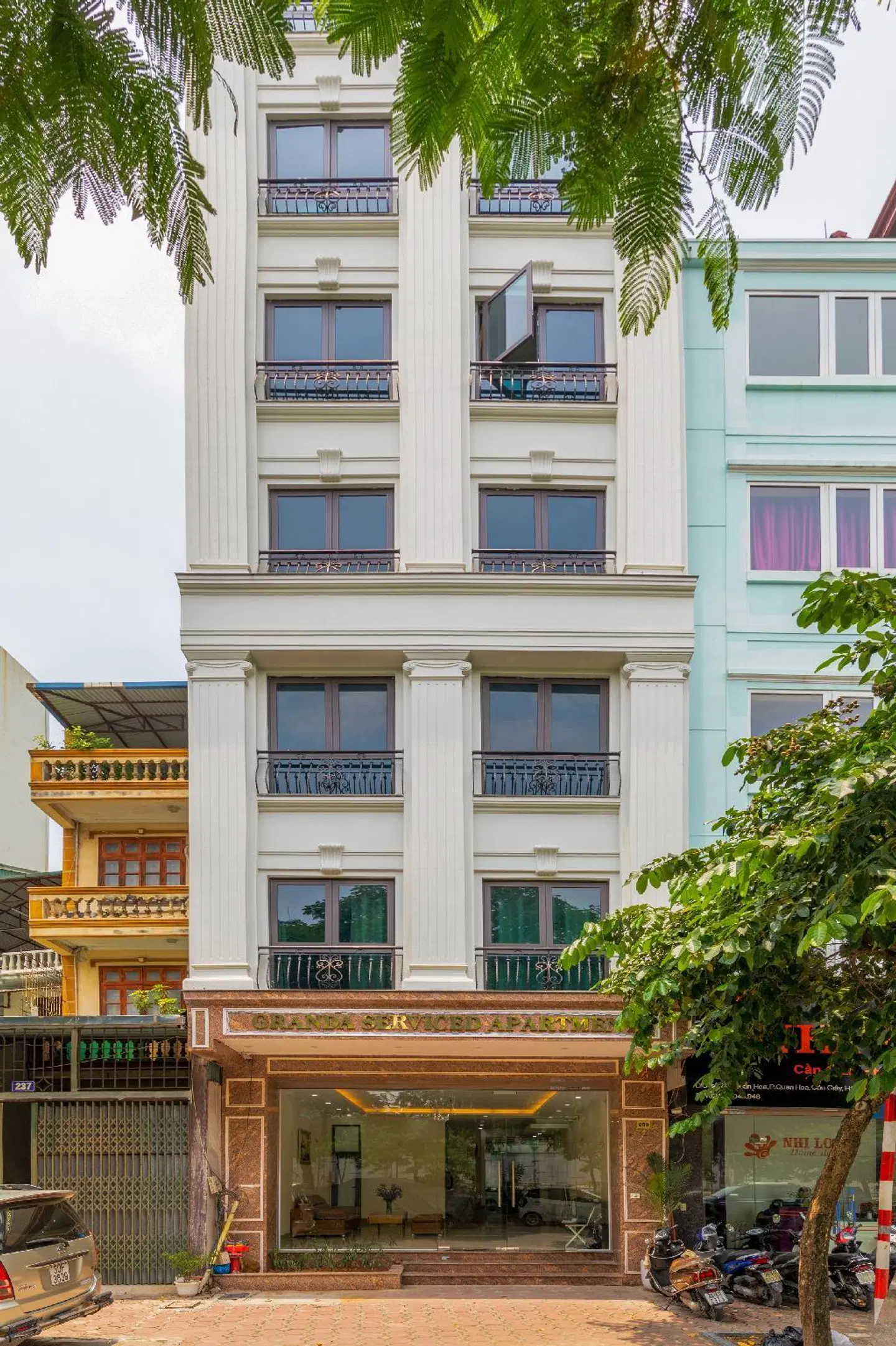 Granda Quan Hoa Apartment EXTERIOR