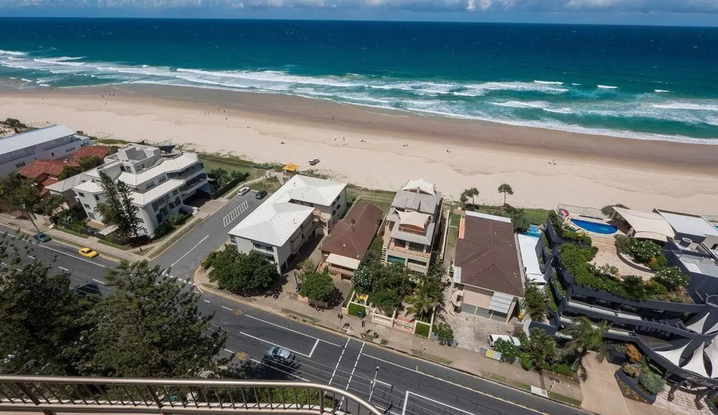 Norfolk Luxury Beachfront Apartments Strand