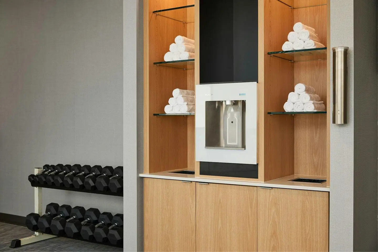 Courtyard by Marriott St. Louis Westport Plaza ROOM_EXAMPLE