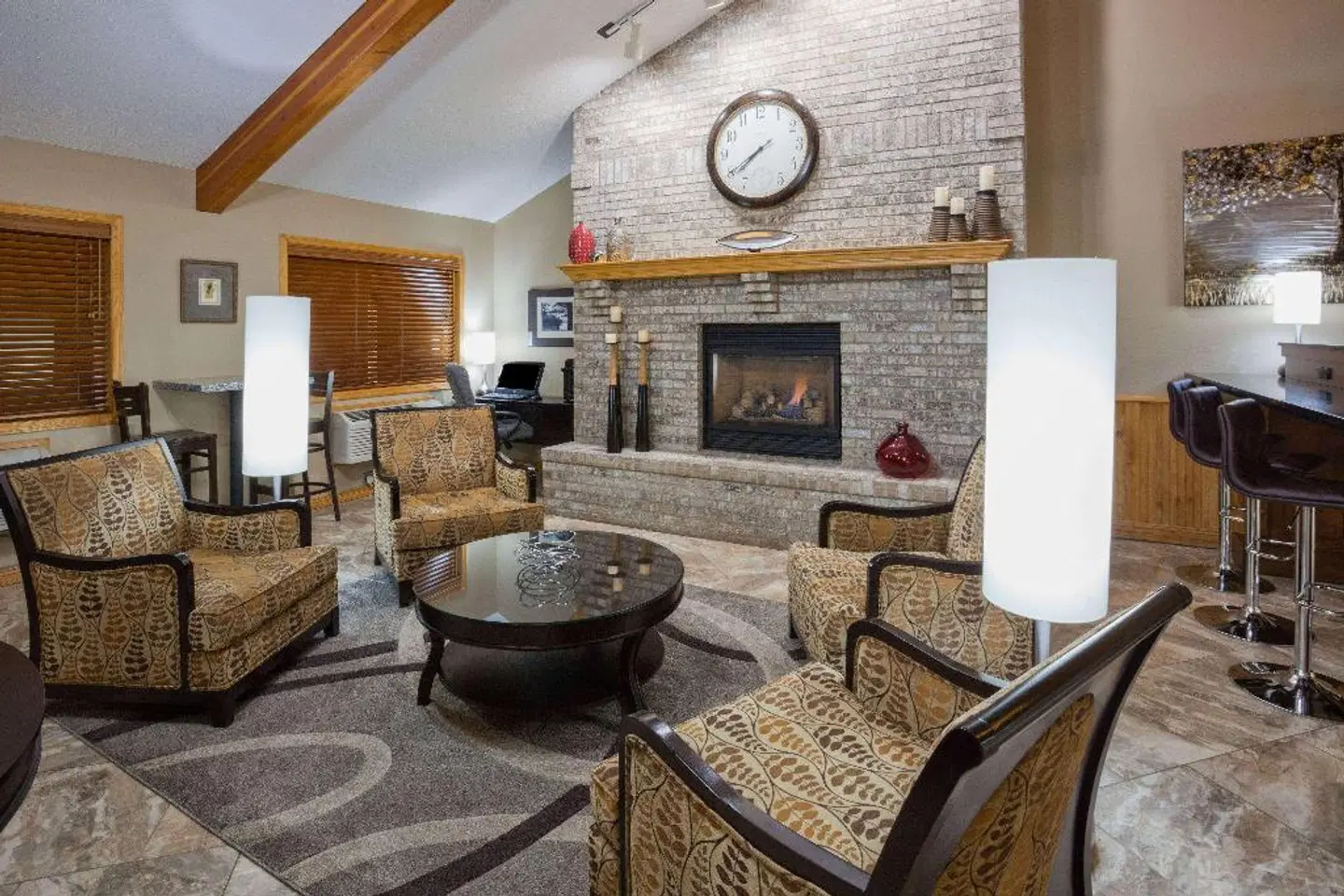 AmericInn by Wyndham Sartell LOUNGE_LOBBY