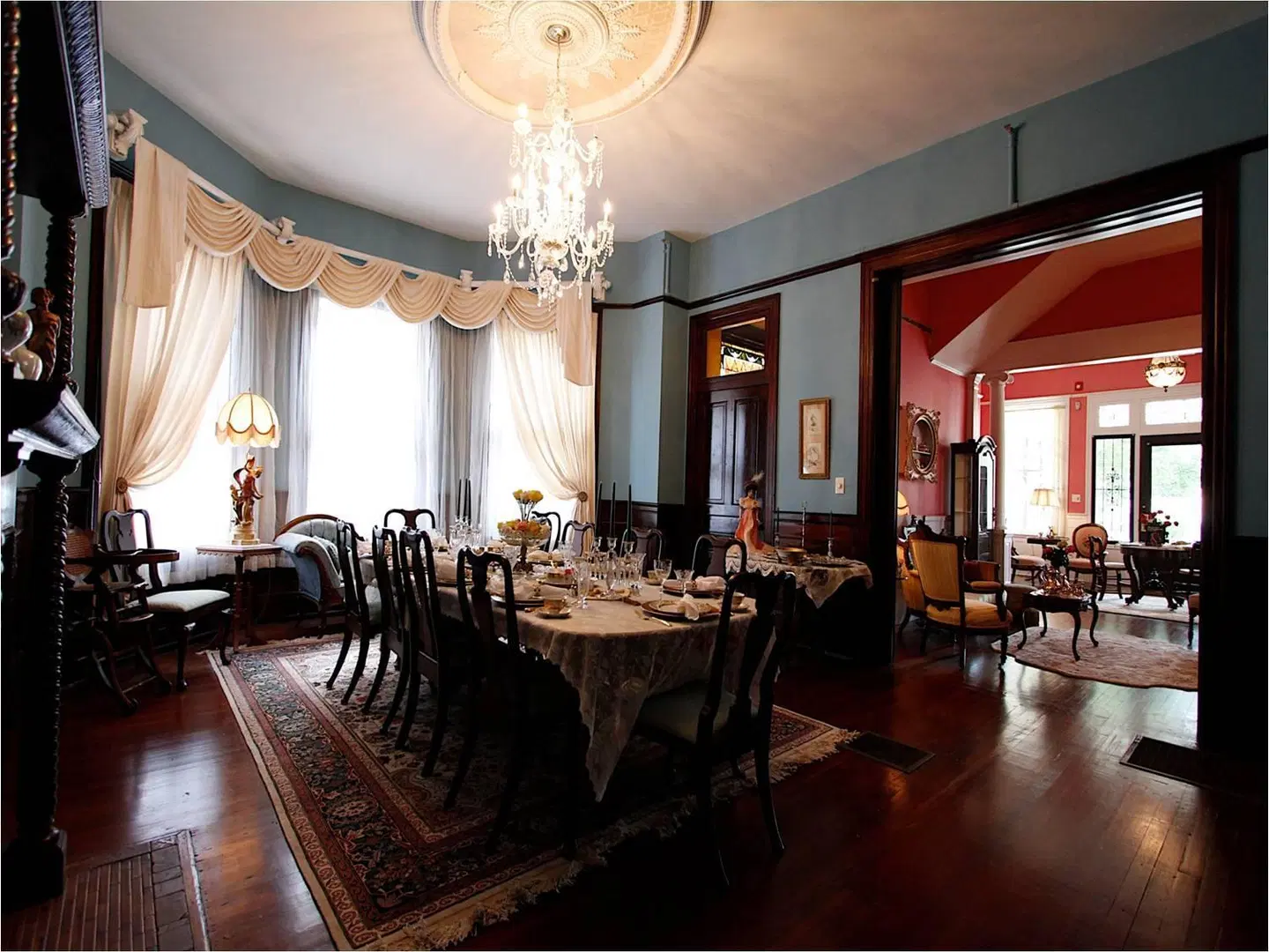 Cobb Lane Bed and Breakfast Restaurant