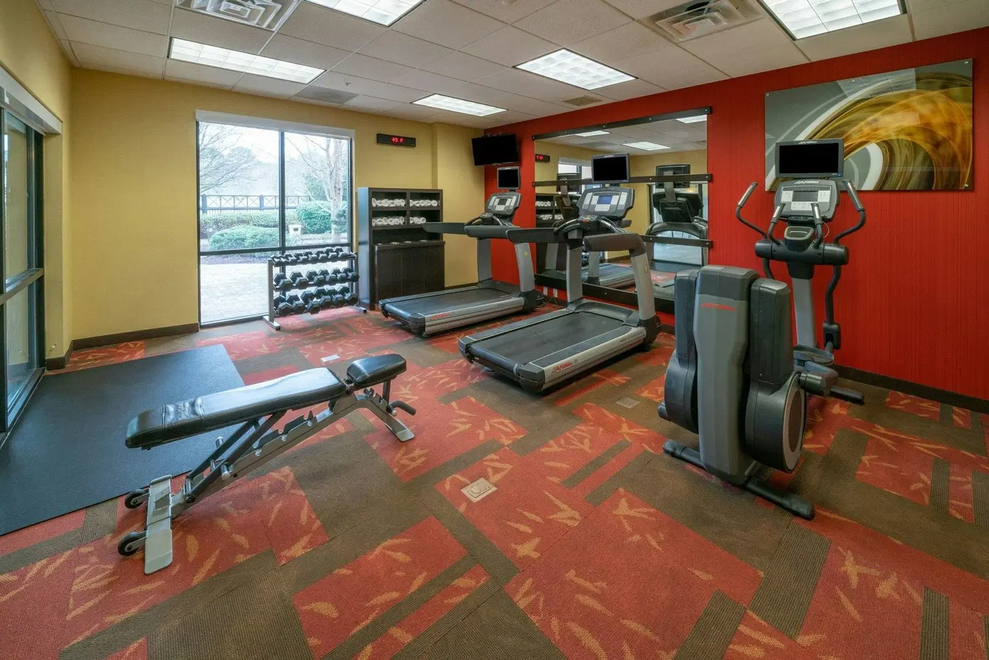 Courtyard by Marriott Salisbury SPORTS_AND_LEISURE
