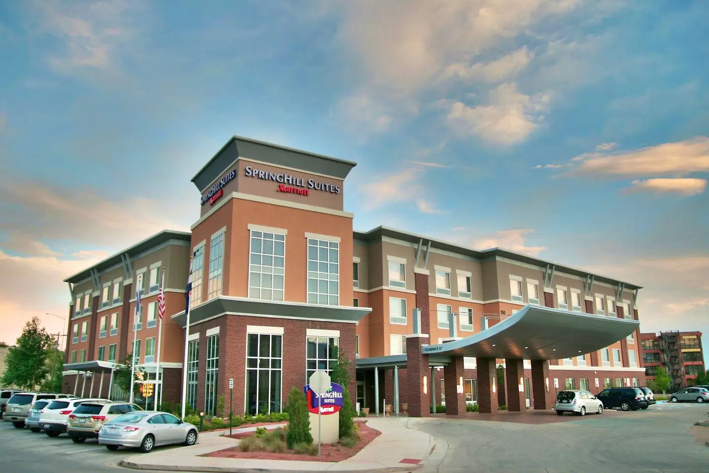 Springhill Suites by Marriott Pueblo Downtown EXTERIOR