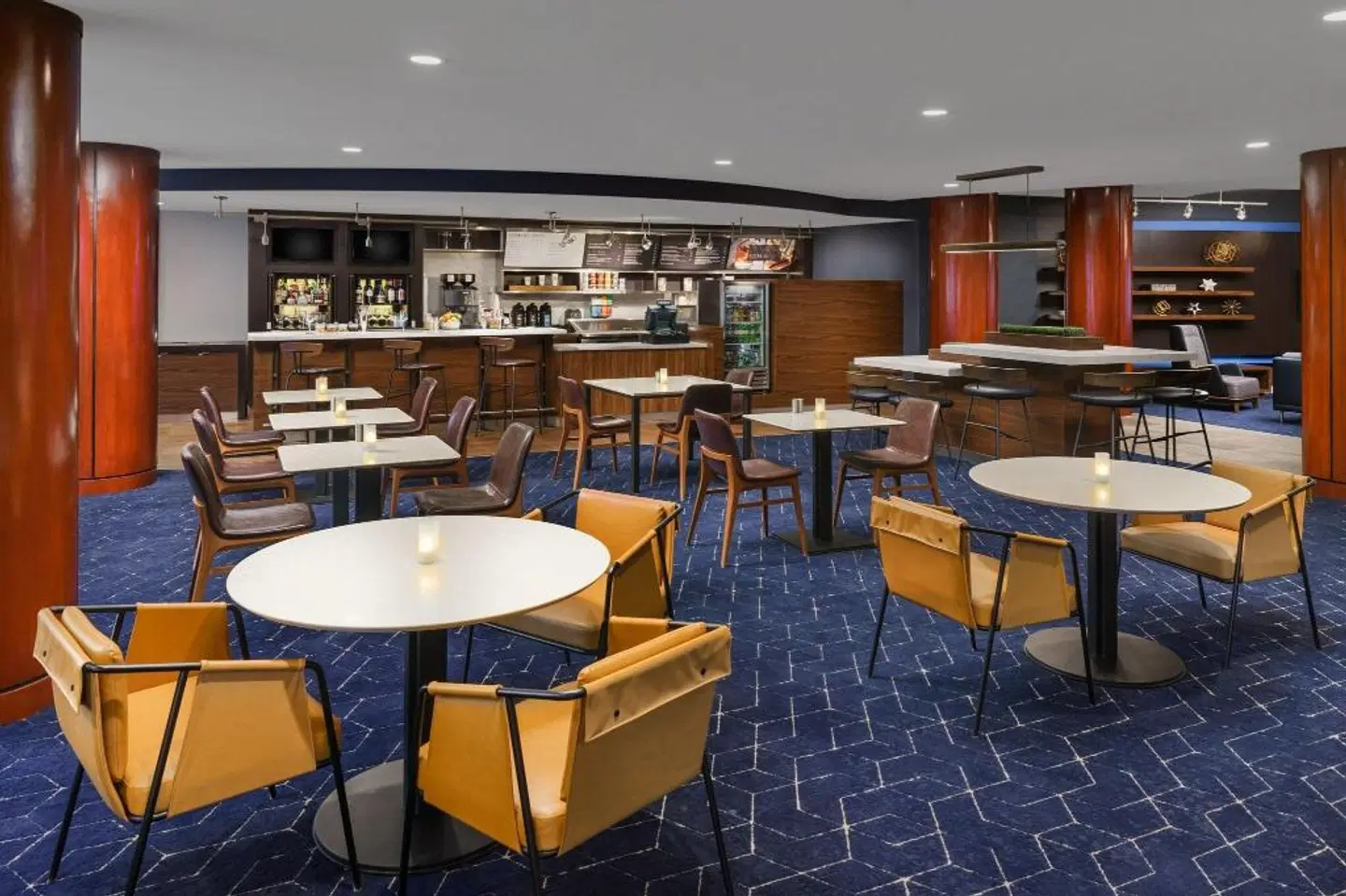 Courtyard by Marriott Hartford Farmington Bar