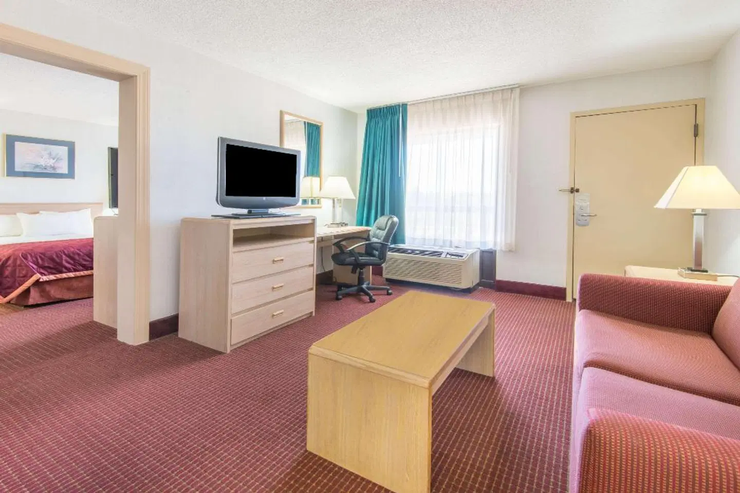 Baymont by Wyndham Topeka ROOM_EXAMPLE