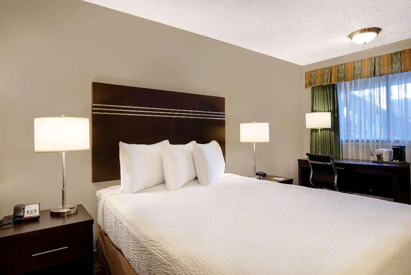 Days Inn by Wyndham Vernon ROOM_EXAMPLE