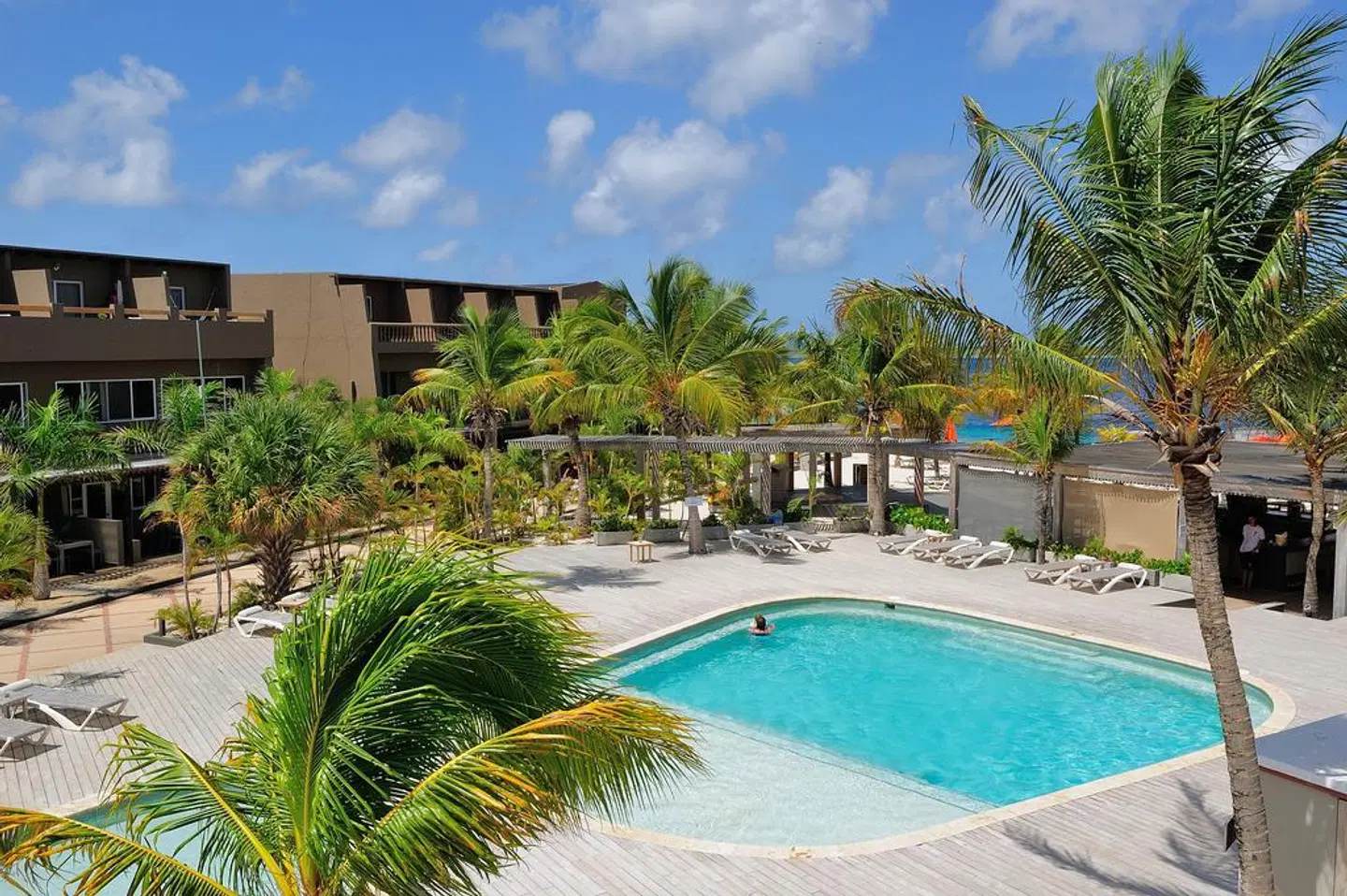 Eden Beach Resort - Bonaire OUTDOOR_POOL