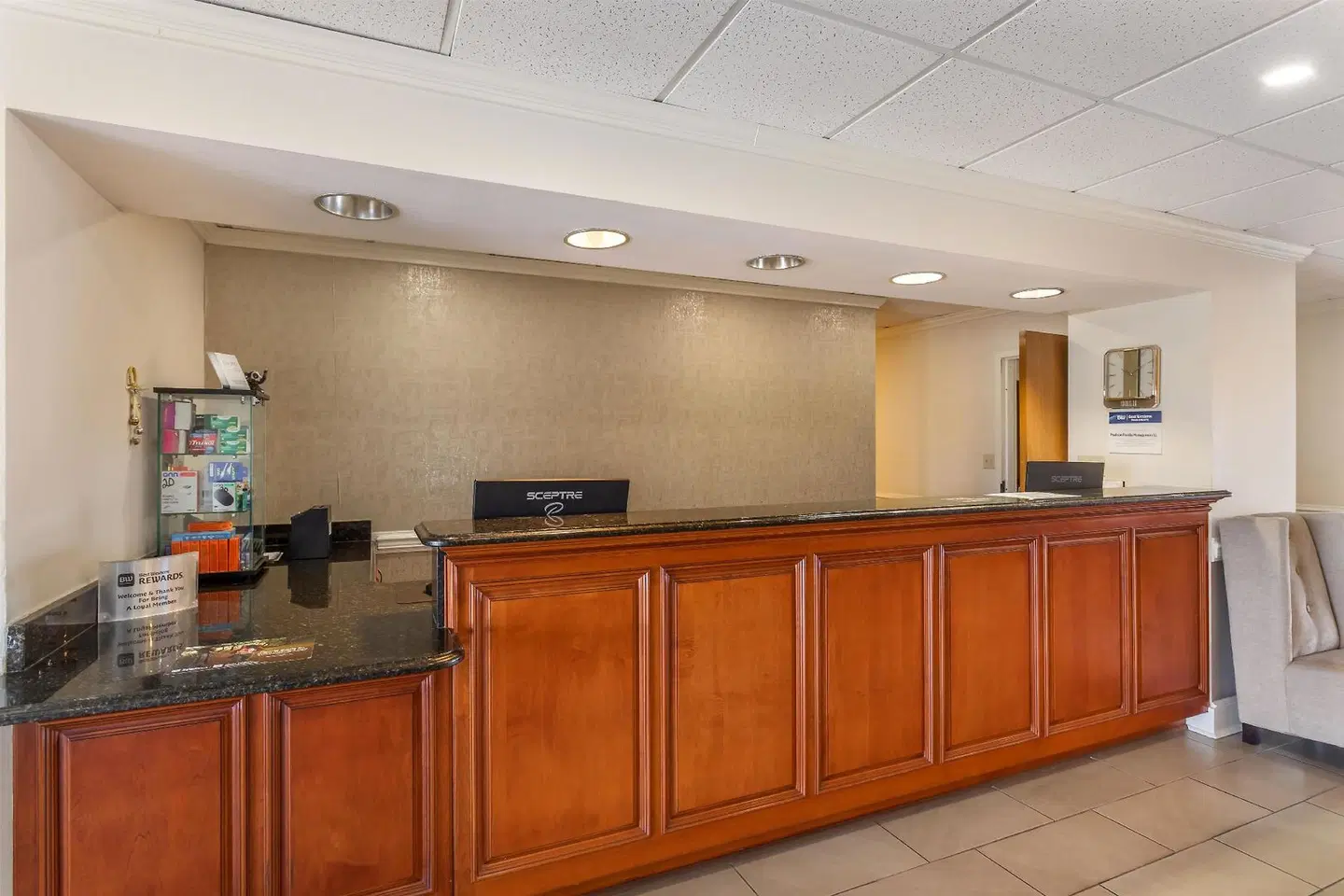 Best Western Plus Madison LOUNGE_LOBBY