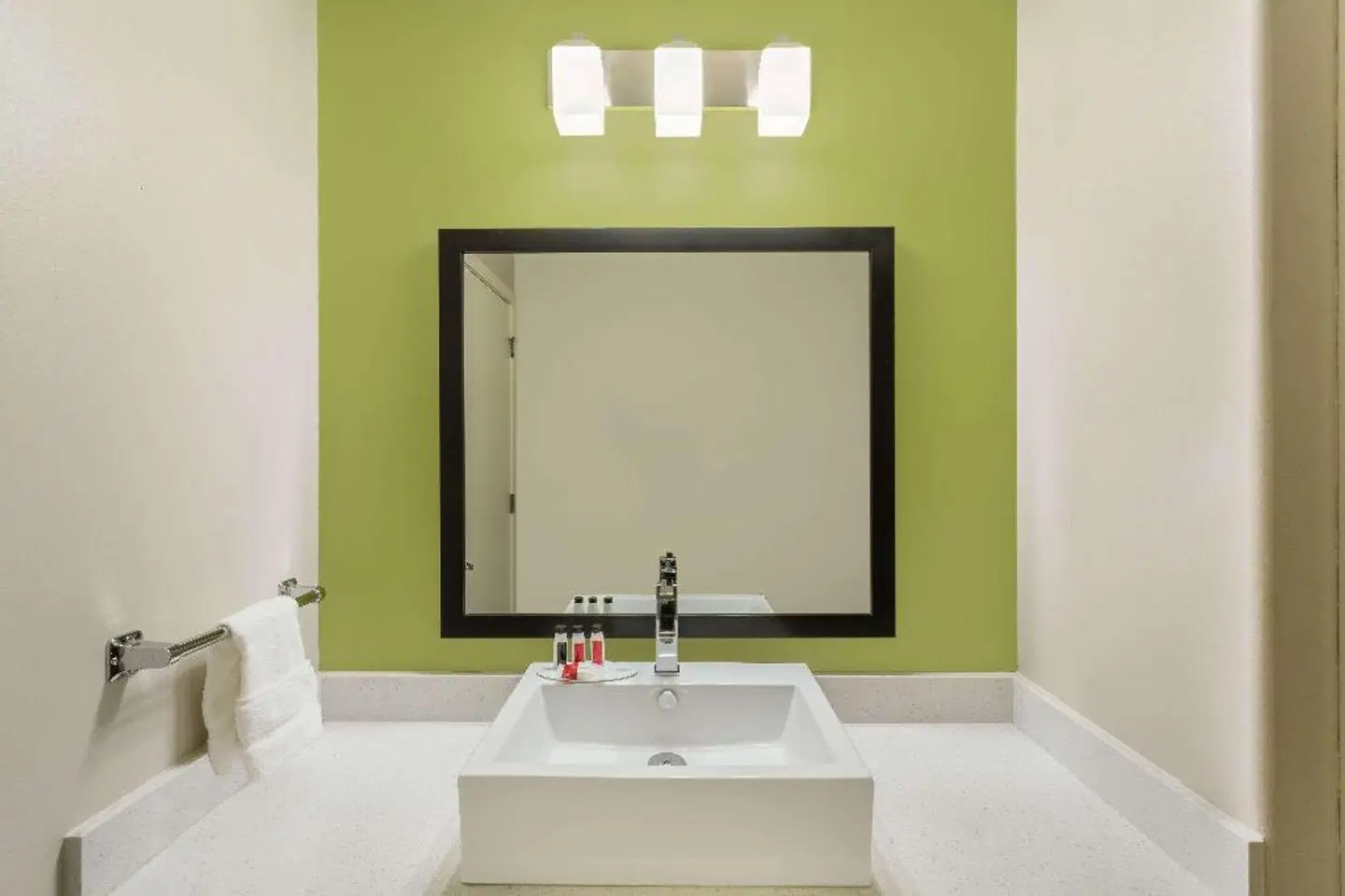 Baymont by Wyndham Modesto Salida Badezimmer