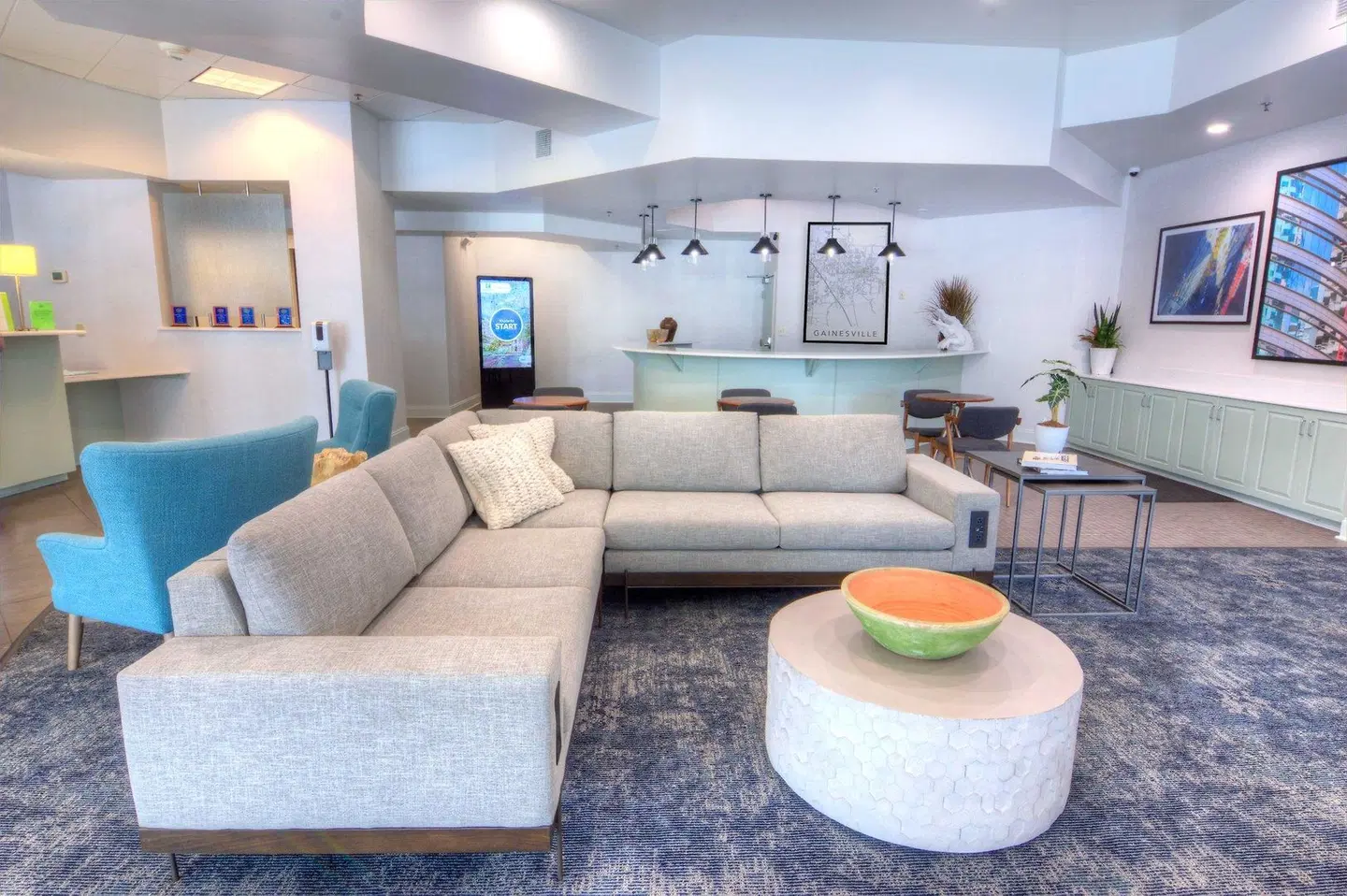 Holiday Inn Gainesville-University Ctr by IHG LOUNGE_LOBBY