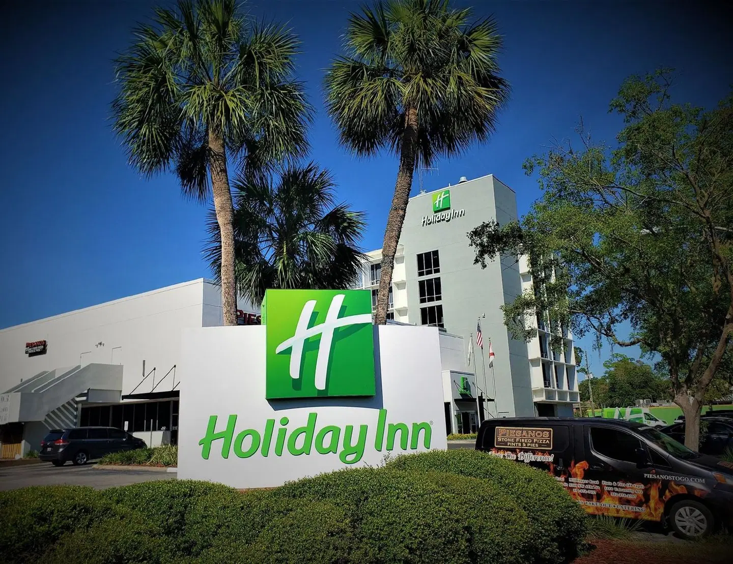 Holiday Inn Gainesville-University Ctr by IHG EXTERIOR