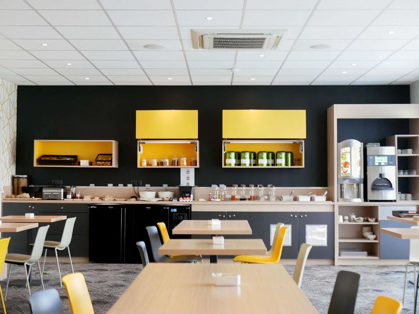 ibis Styles Poitiers Nord Bar