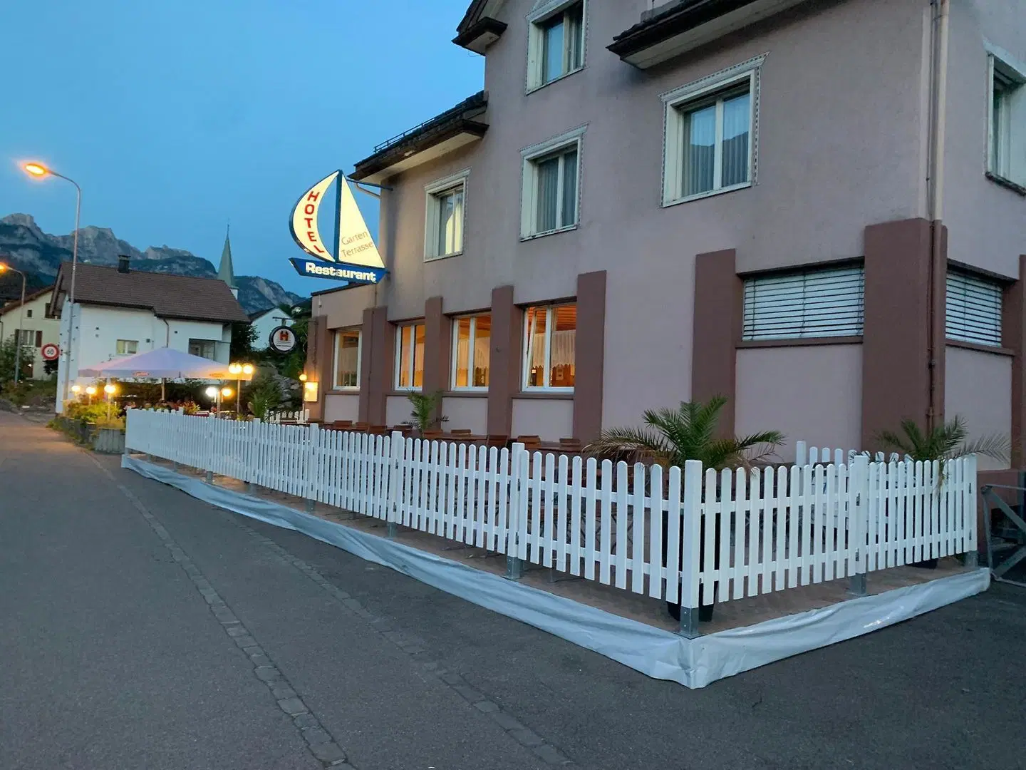 Schiffahrt EXTERIOR